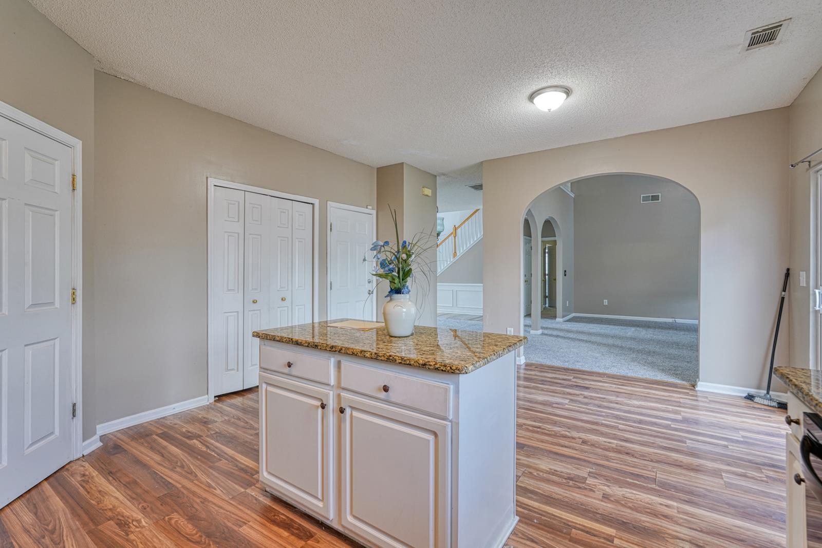 823 Old Wynd Court Property Photo 16