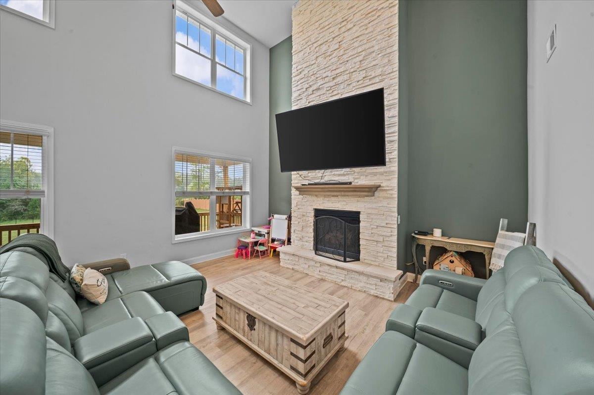 1321 Wellton Place Property Photo 8