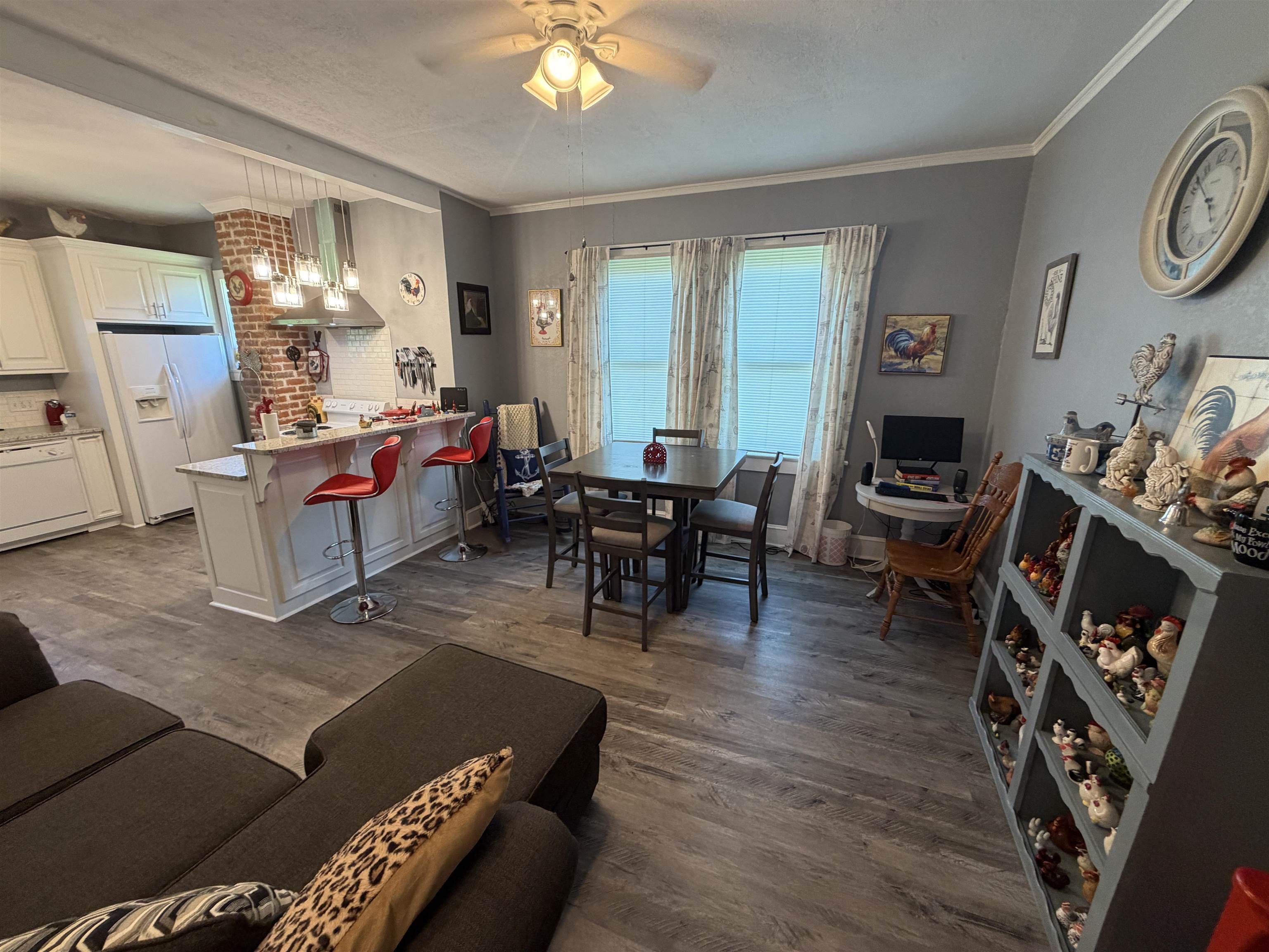 6 Cedar Street Street Property Photo 36