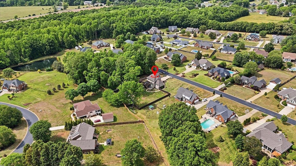 429 Hunting Crest Court Property Photo 34
