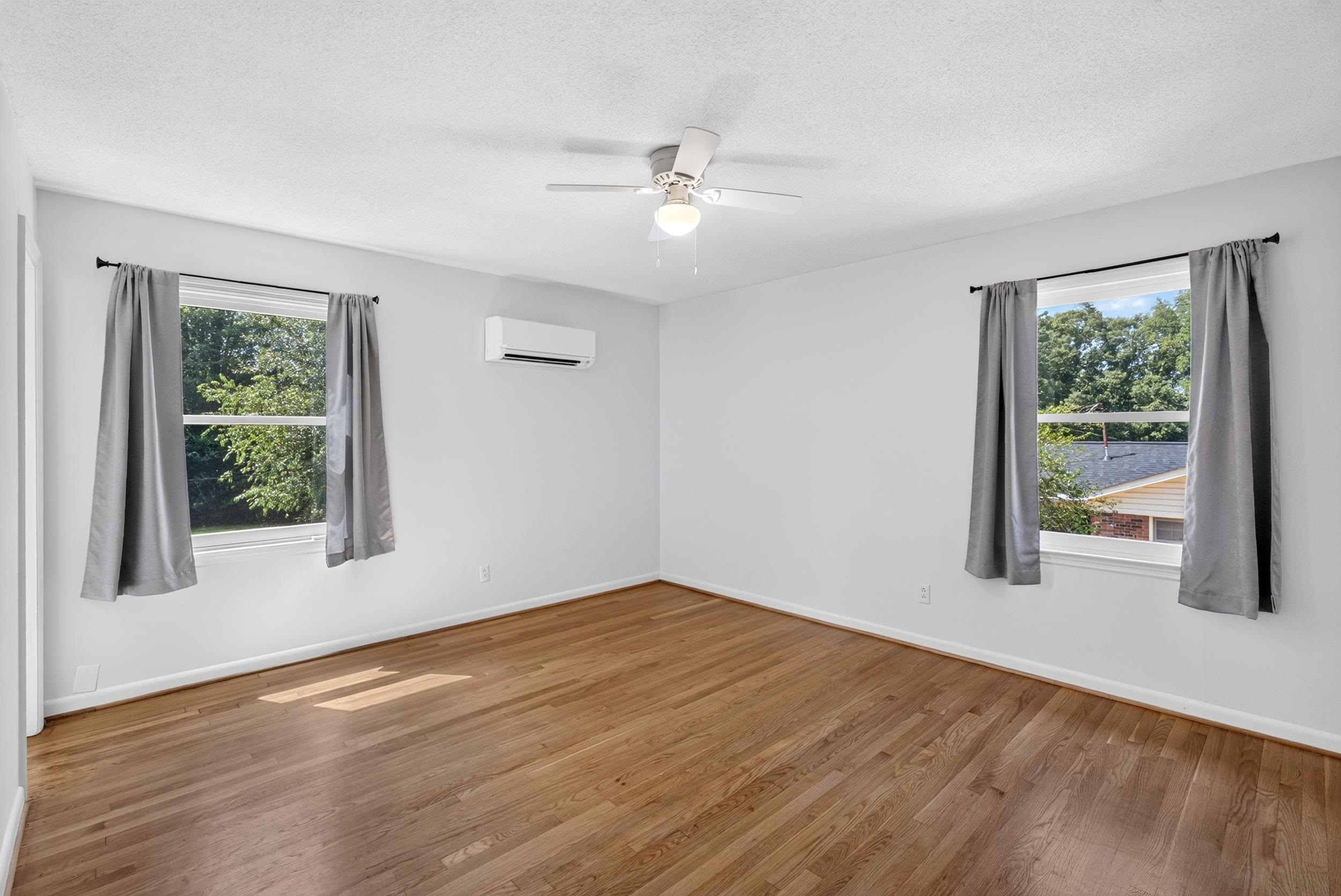 617 Sharondale Court Property Photo 13