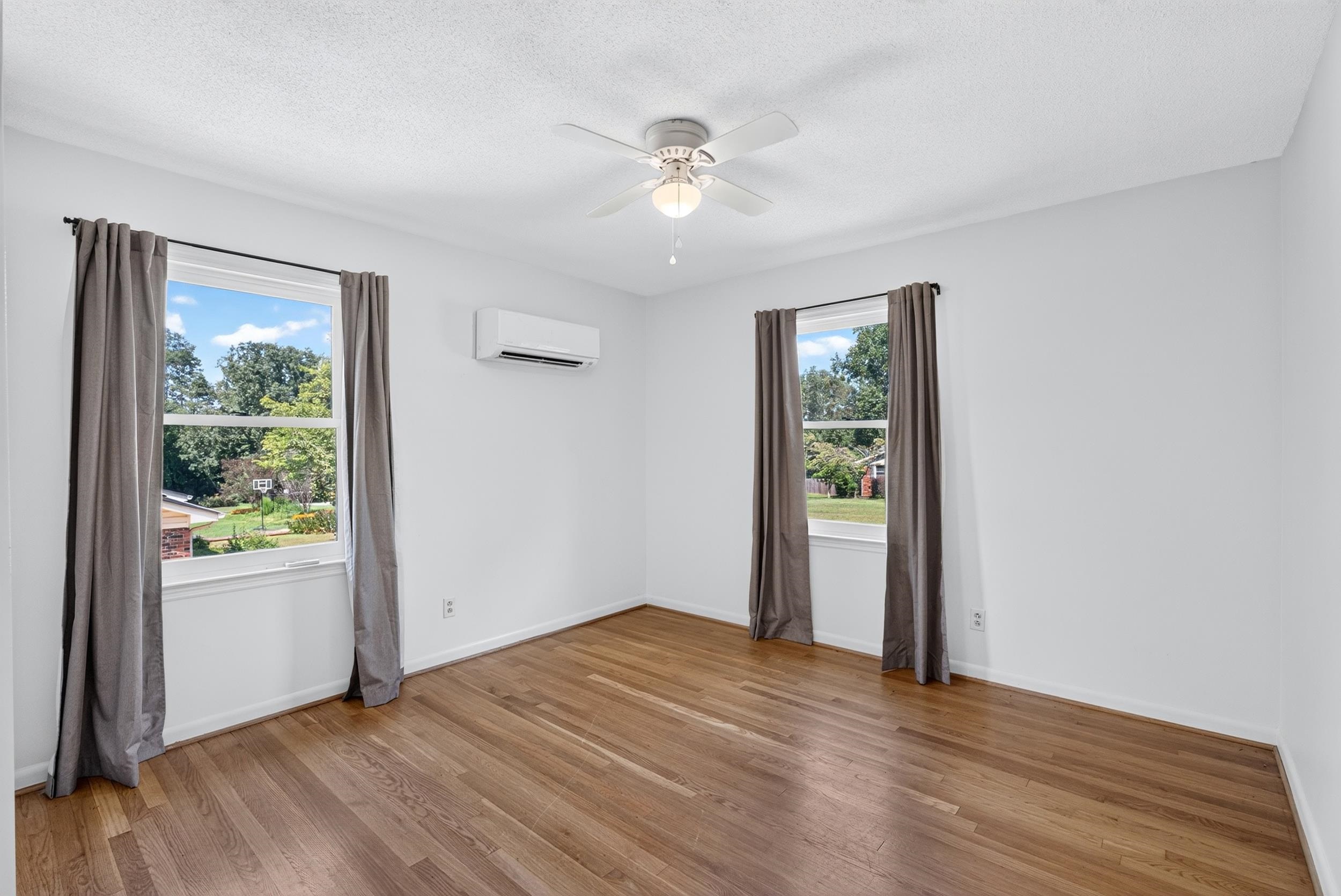 617 Sharondale Court Property Photo 16