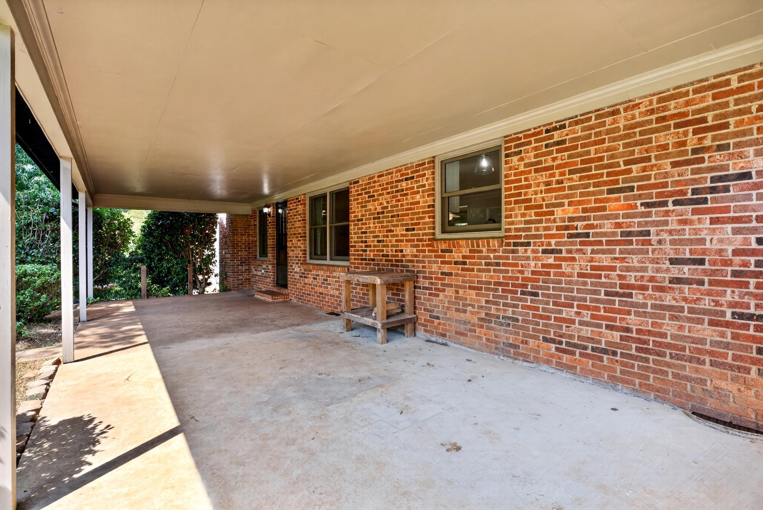 617 Sharondale Court Property Photo 29