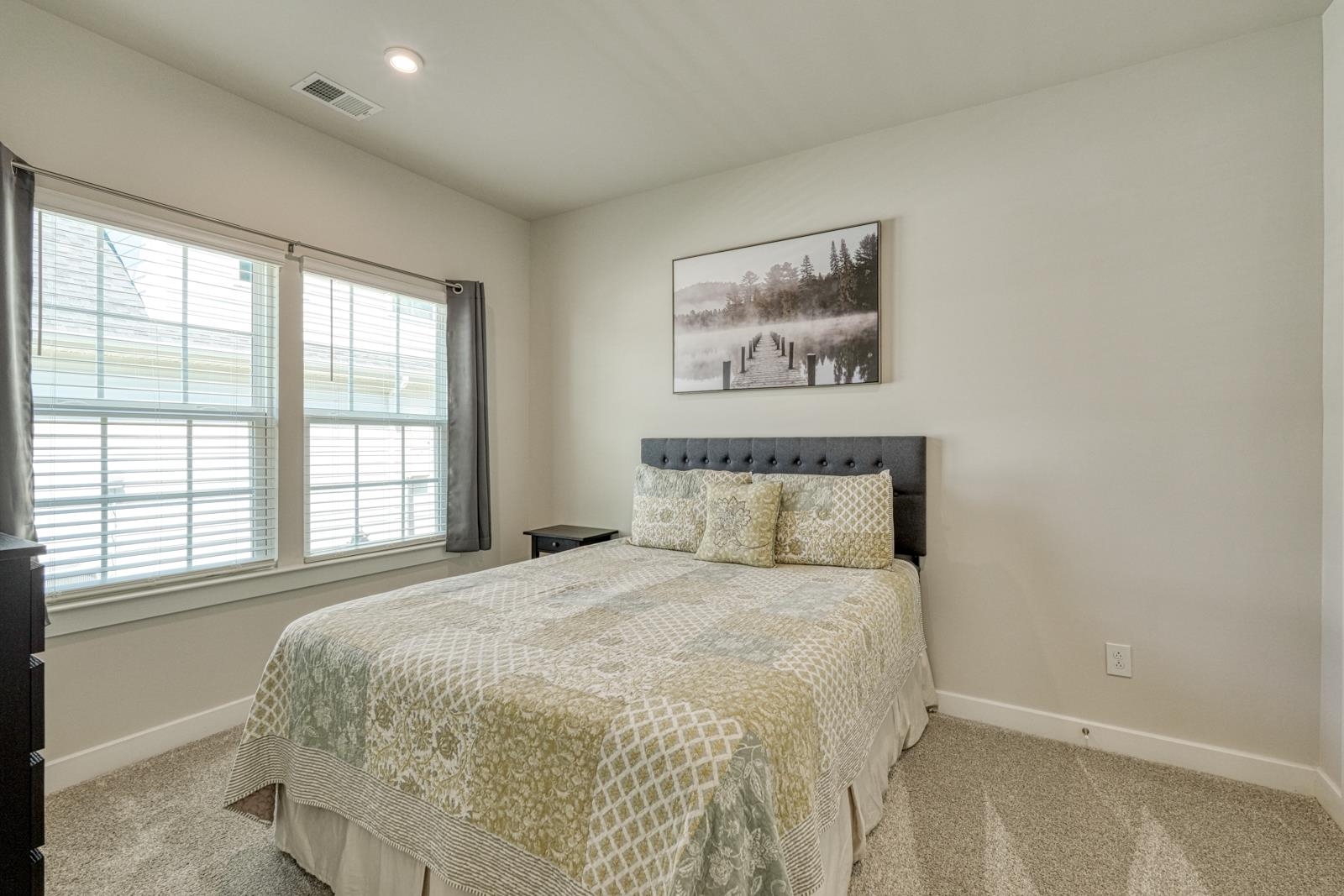 7044 Glass Court Property Photo 10