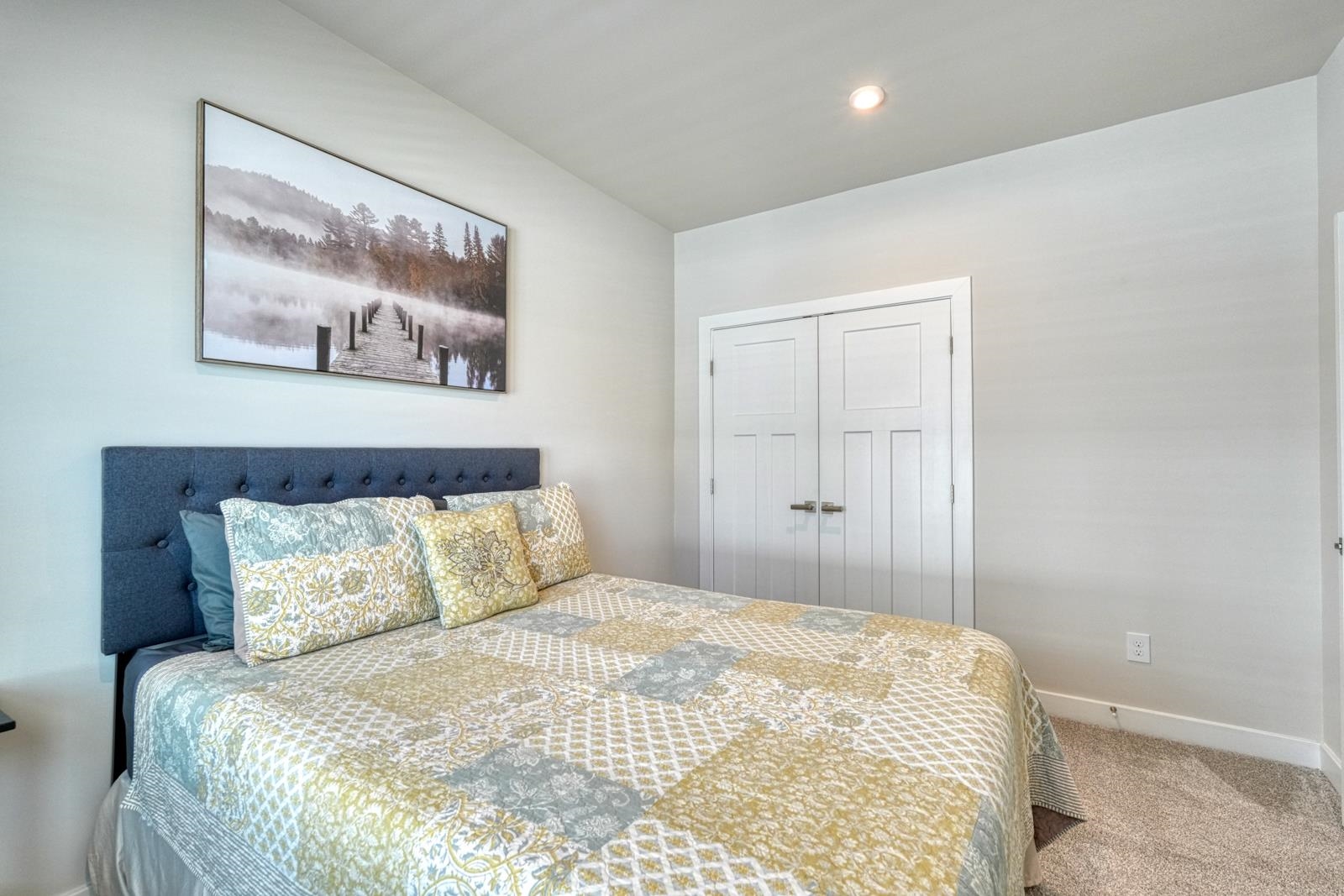 7044 Glass Court Property Photo 13