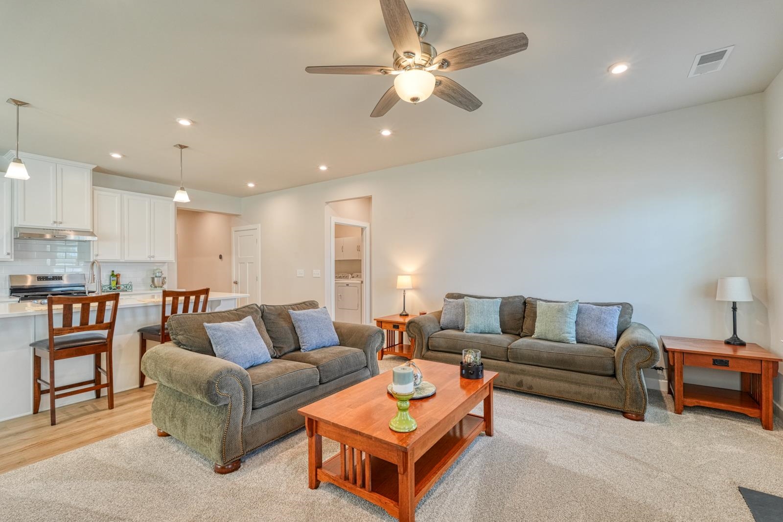 7044 Glass Court Property Photo 26