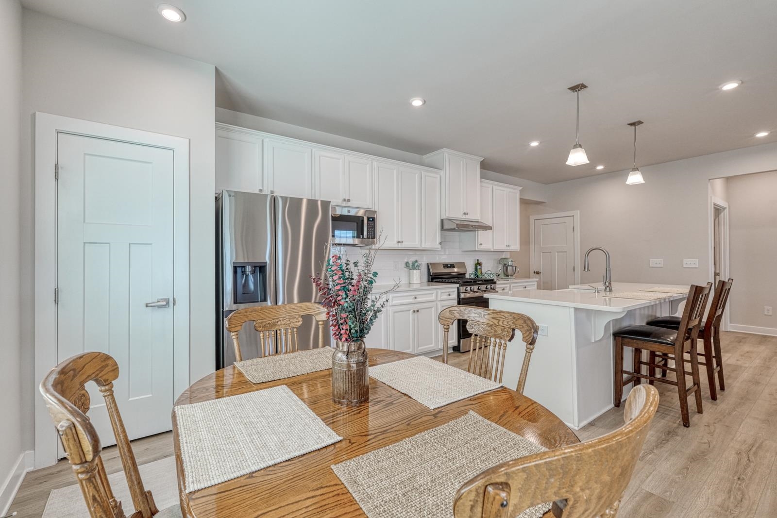 7044 Glass Court Property Photo 36
