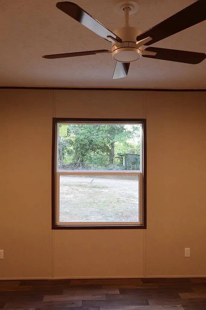 104 Trout Stree S Greenwood Street Property Photo 6