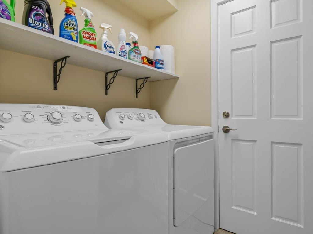 1522 W Lakeshore Drive Property Photo 32
