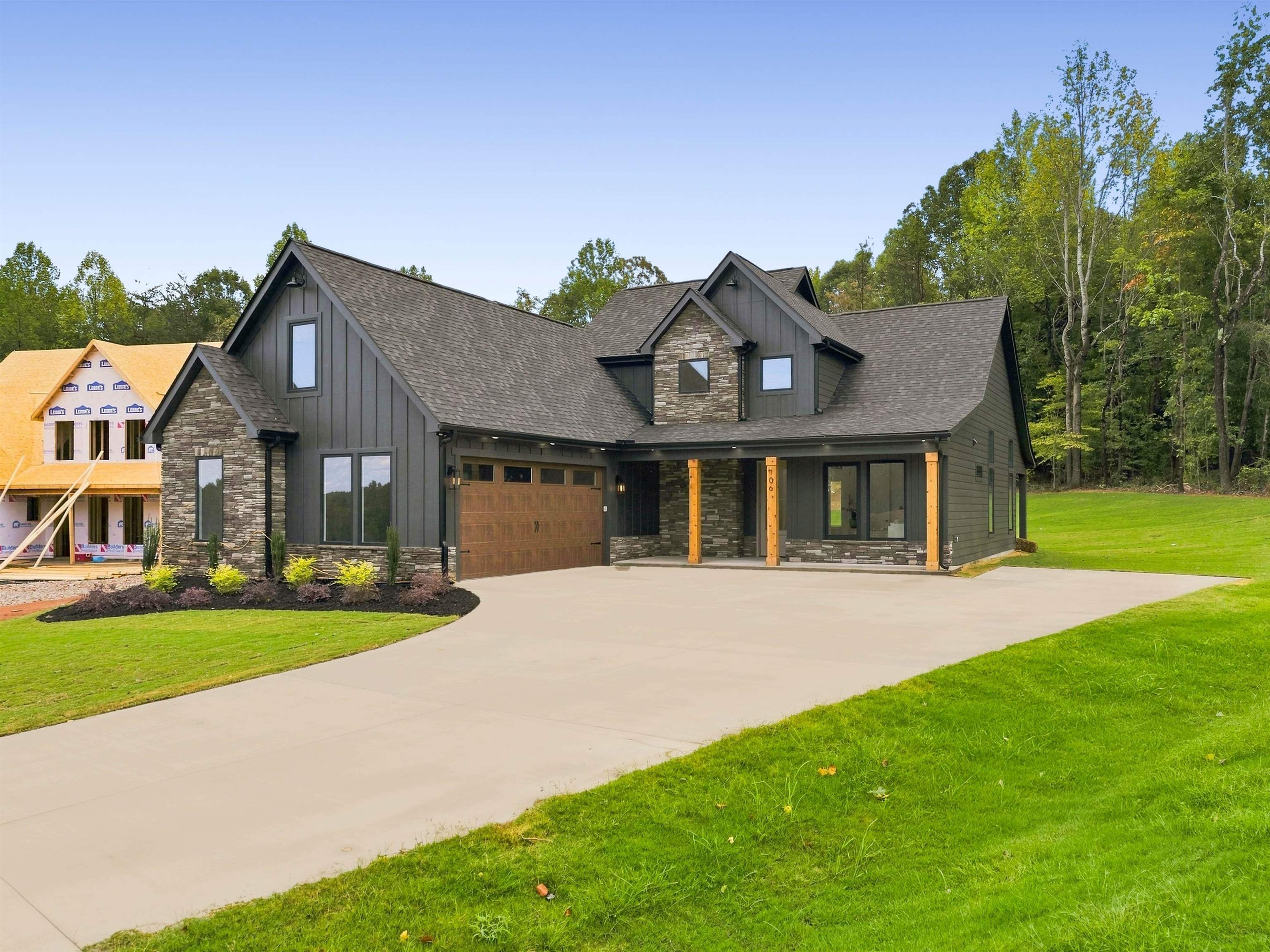 106 Joyful Court Property Photo 2