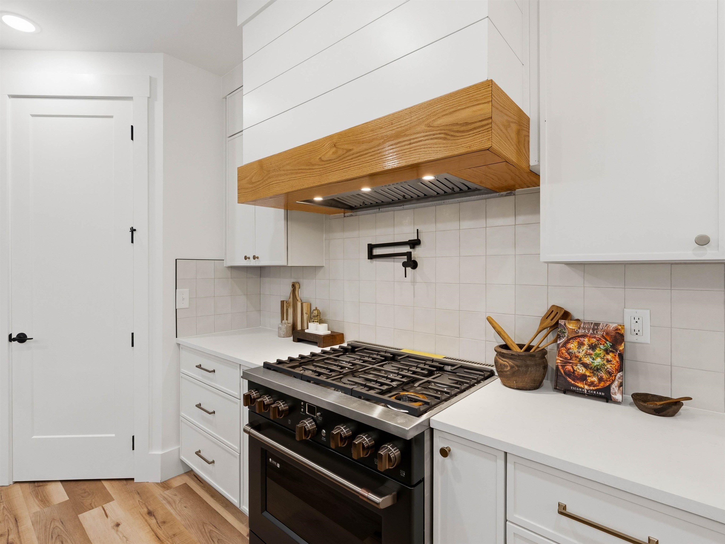 106 Joyful Court Property Photo 12