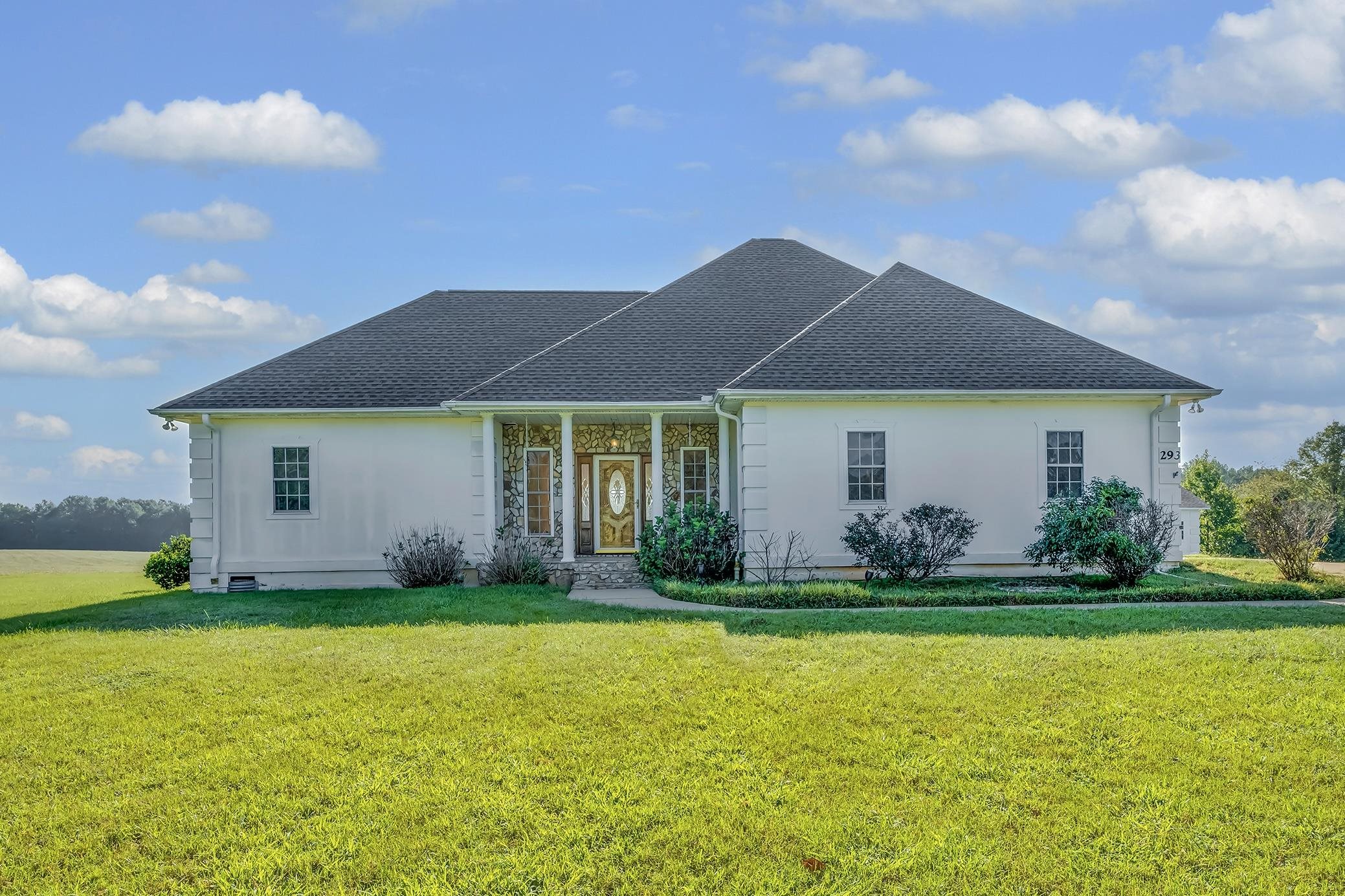 293 Berry Road Property Photo 1