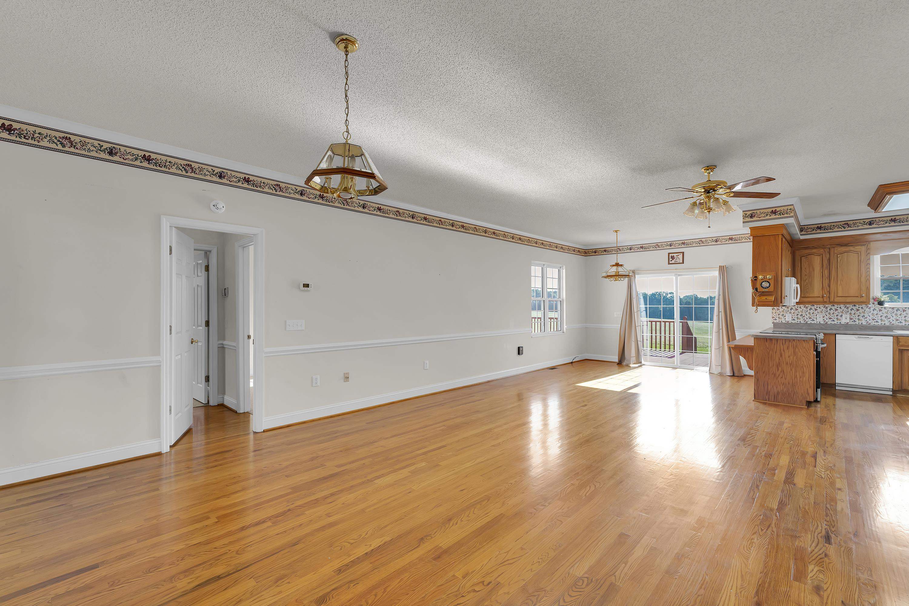 293 Berry Road Property Photo 9