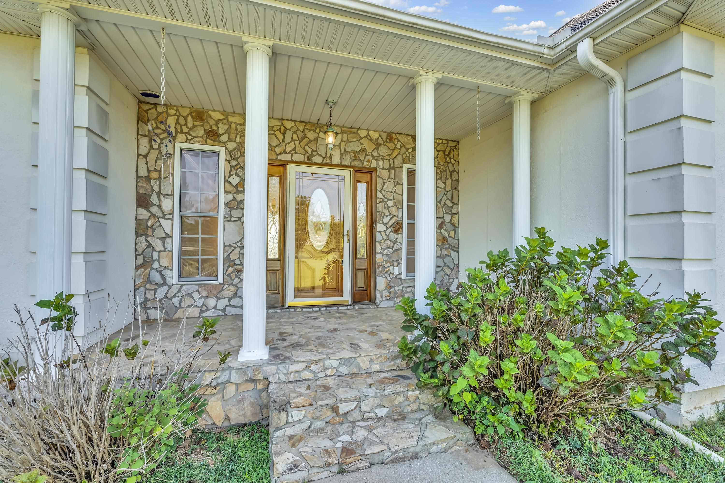 293 Berry Road Property Photo 10