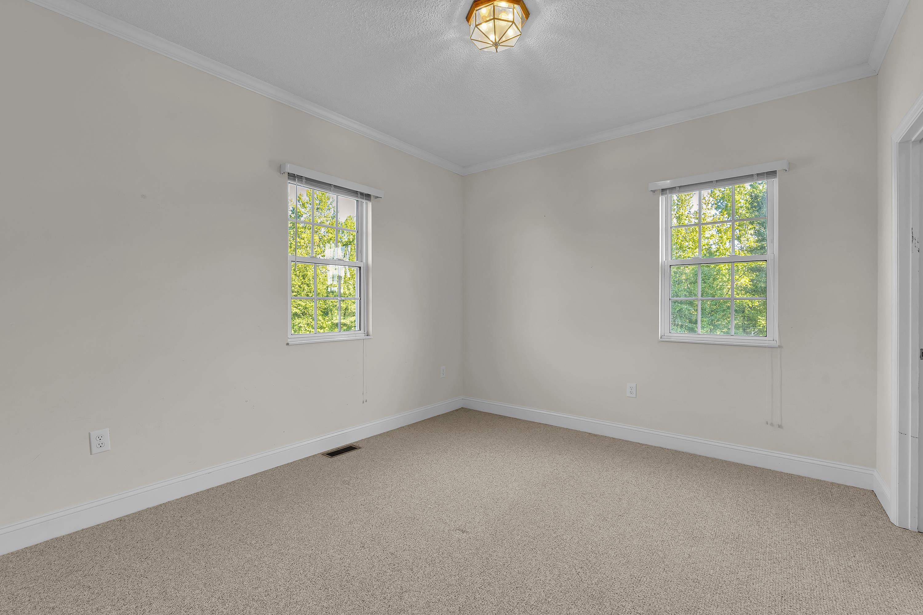 293 Berry Road Property Photo 17