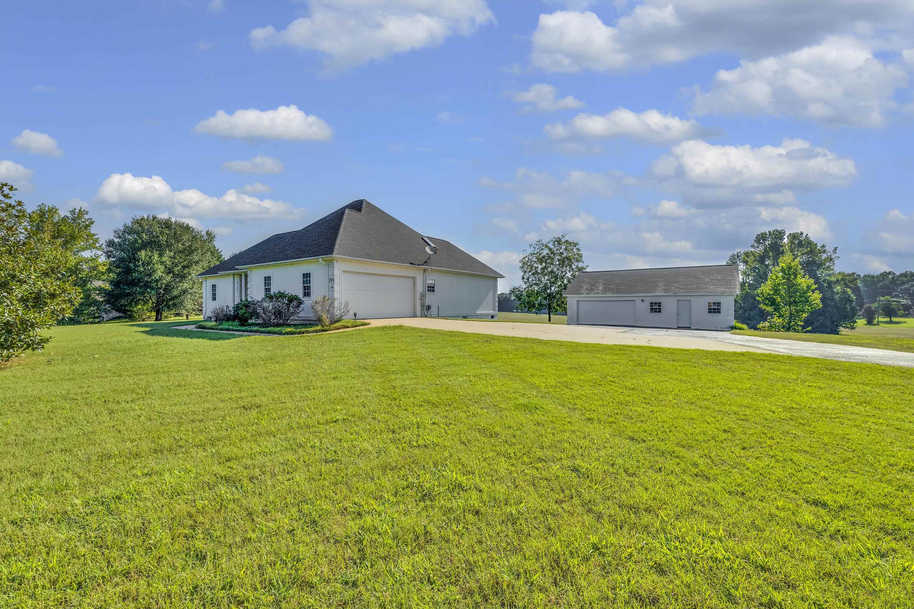 293 Berry Road Property Photo 29