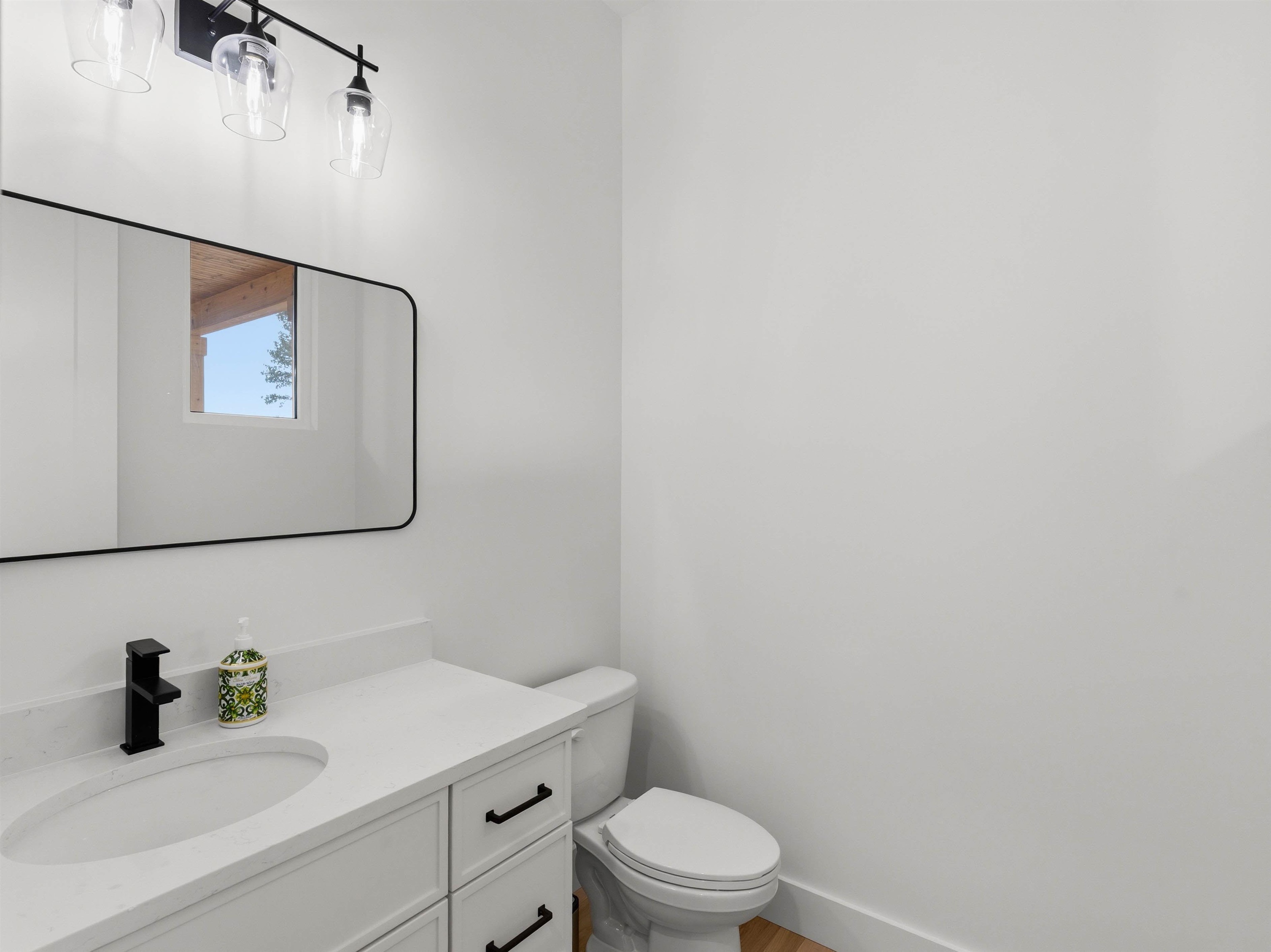 102 Joyful Court Property Photo 9