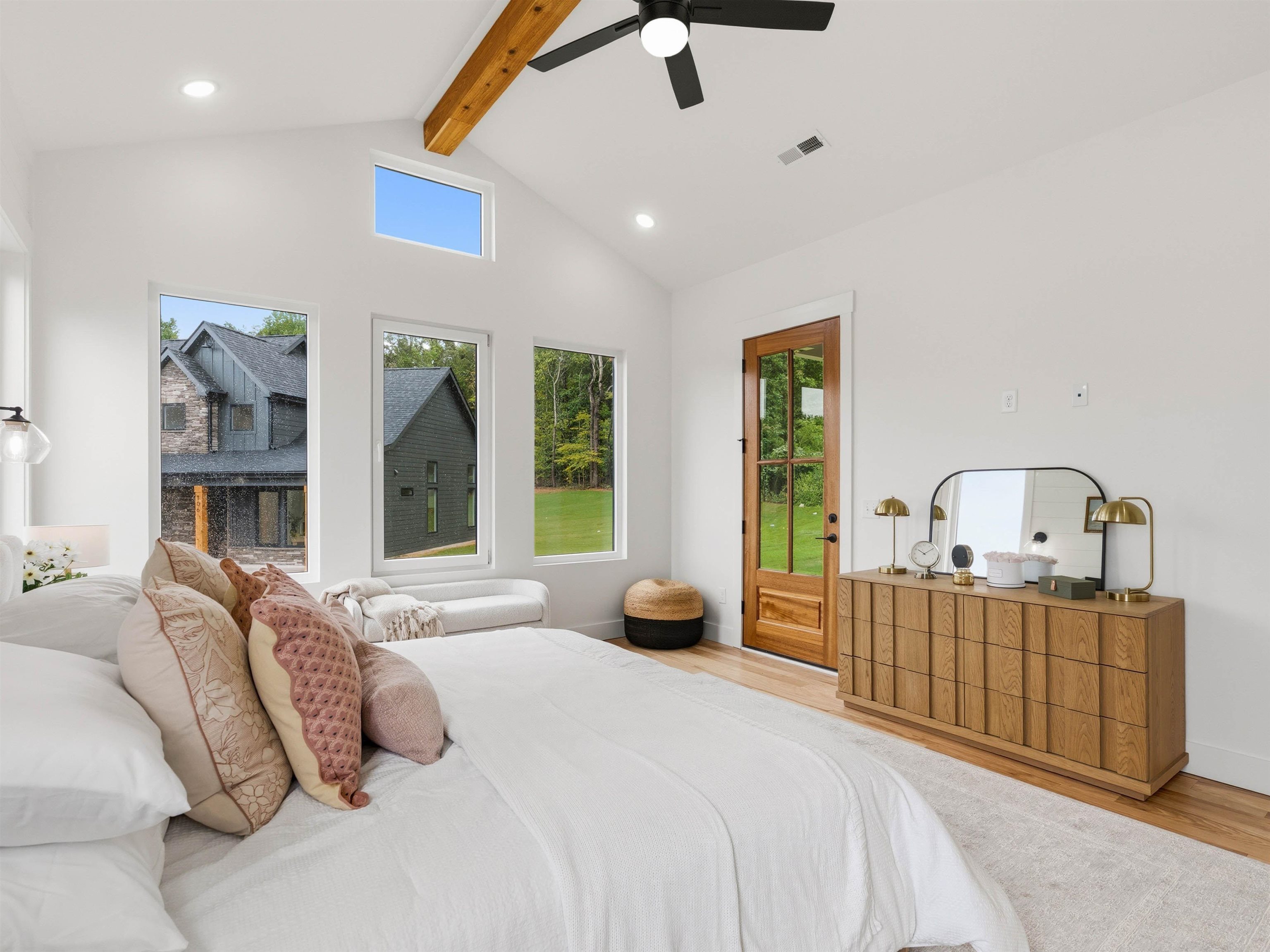 102 Joyful Court Property Photo 29