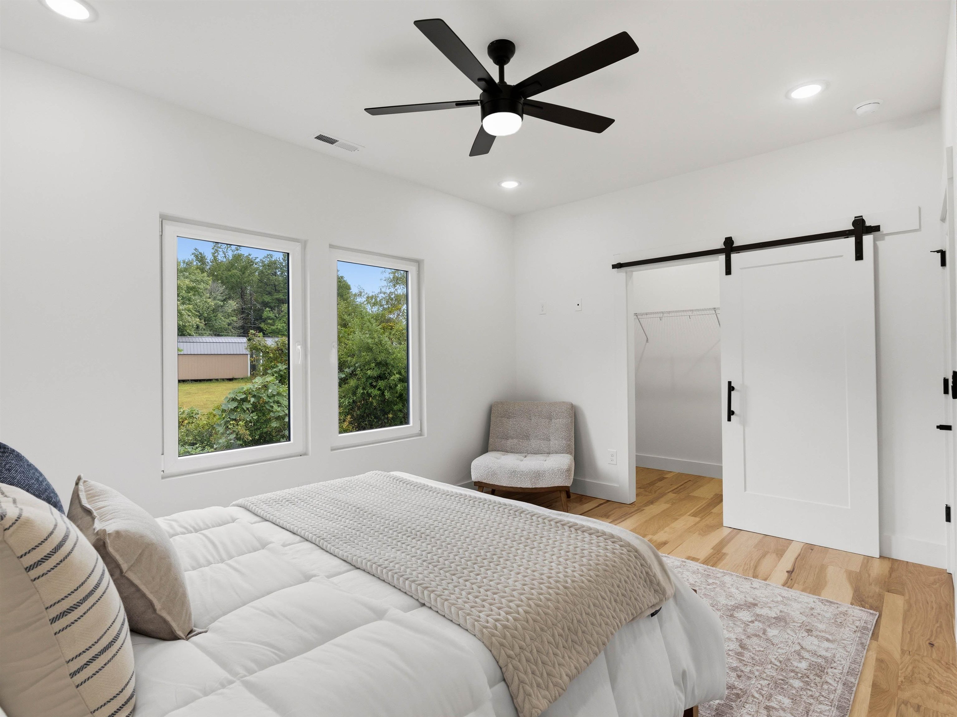 102 Joyful Court Property Photo 38