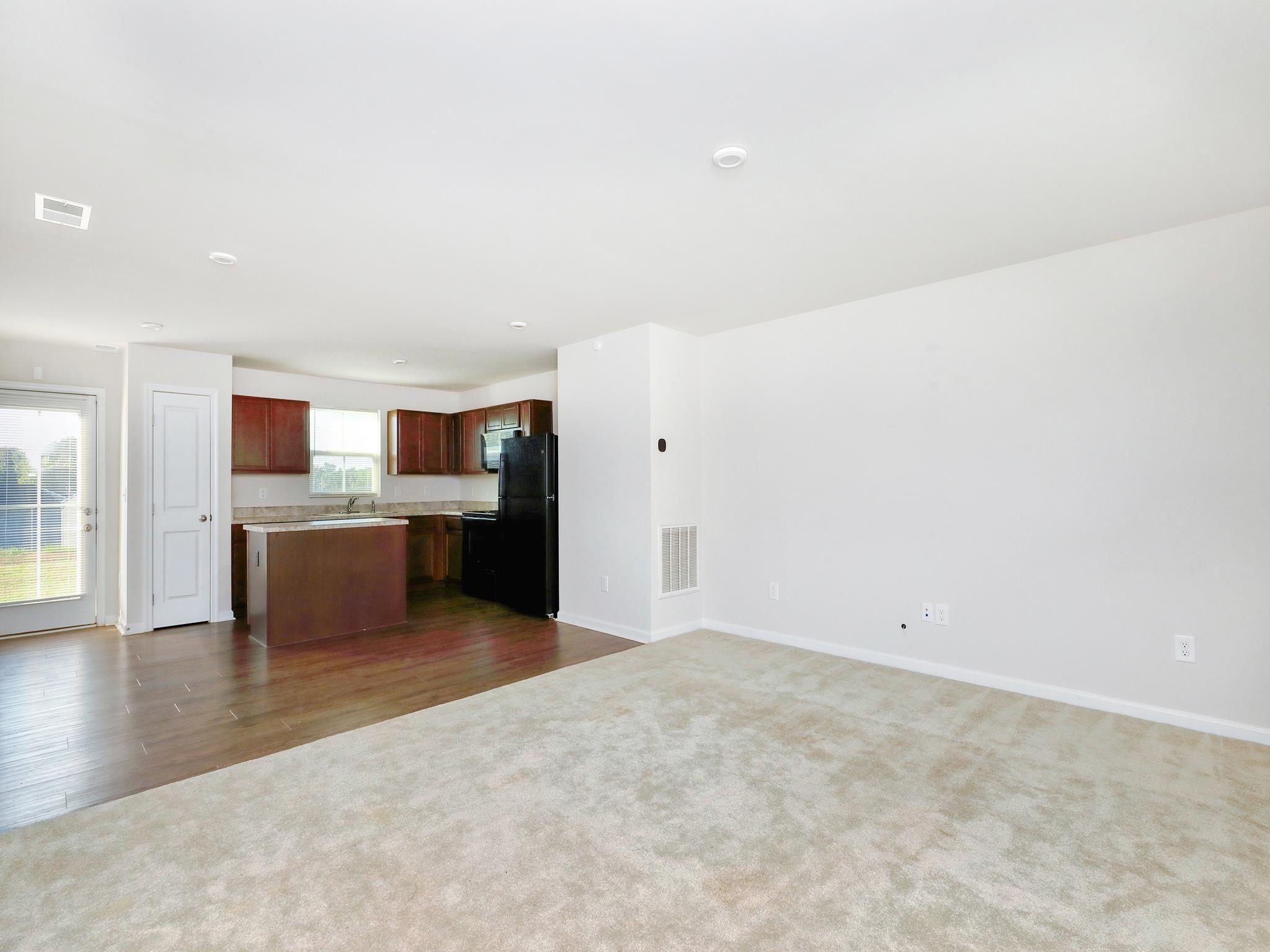 926 Shakespeare Drive Property Photo 6