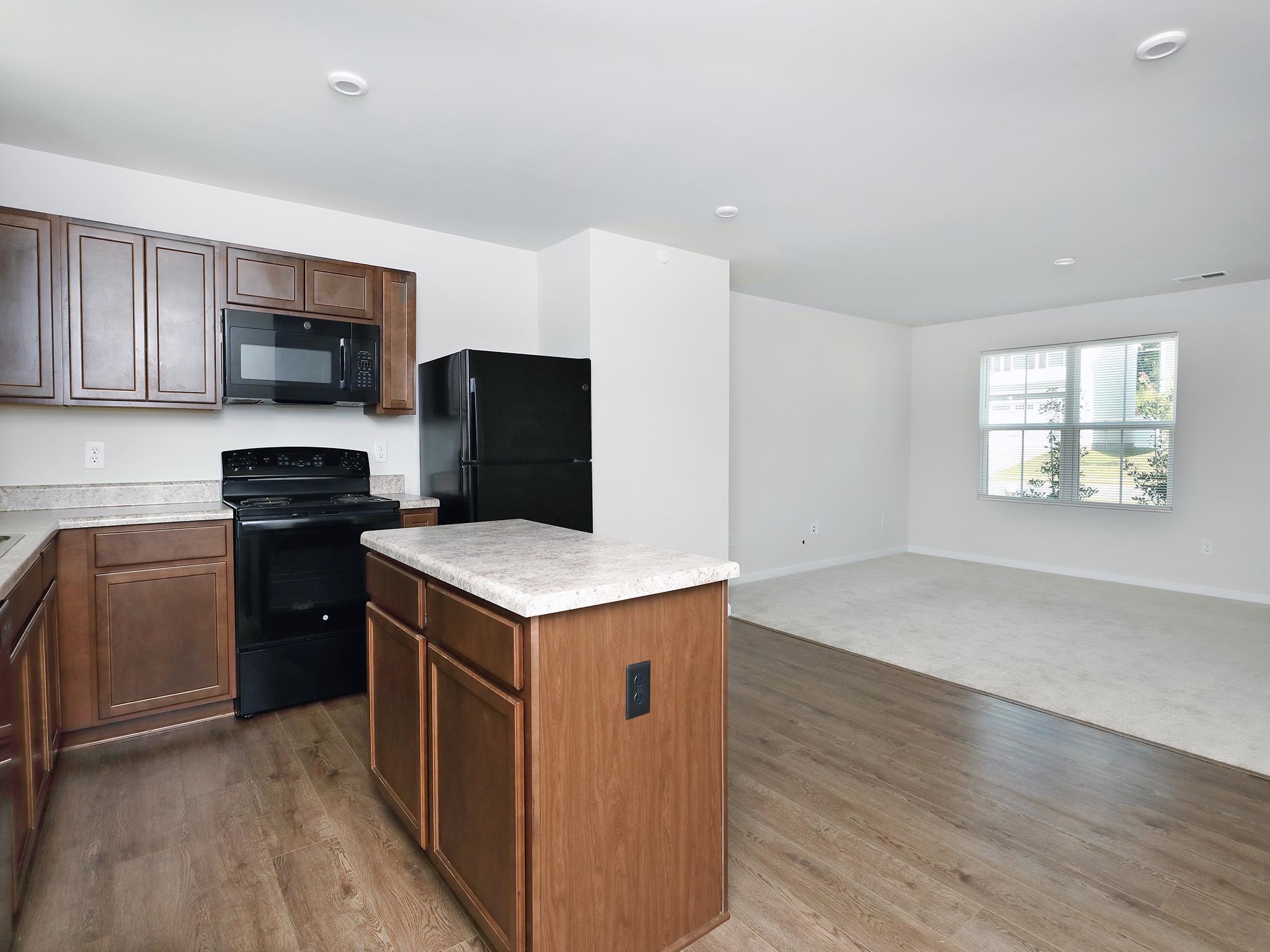 926 Shakespeare Drive Property Photo 8