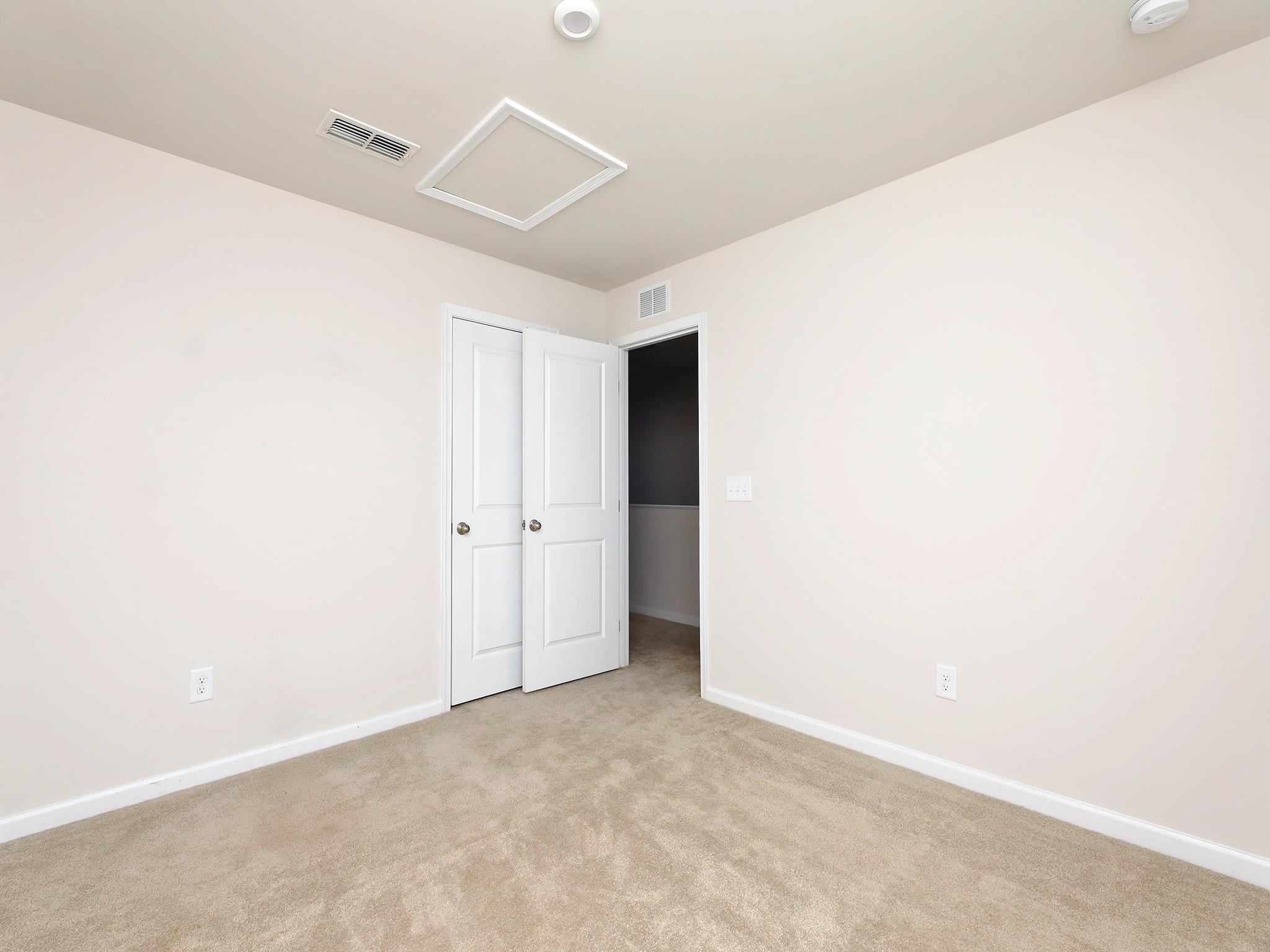 926 Shakespeare Drive Property Photo 15