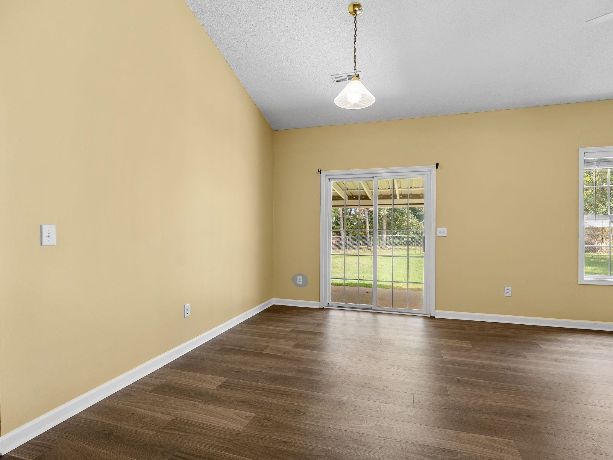 172 Lockland Drive Property Photo 13
