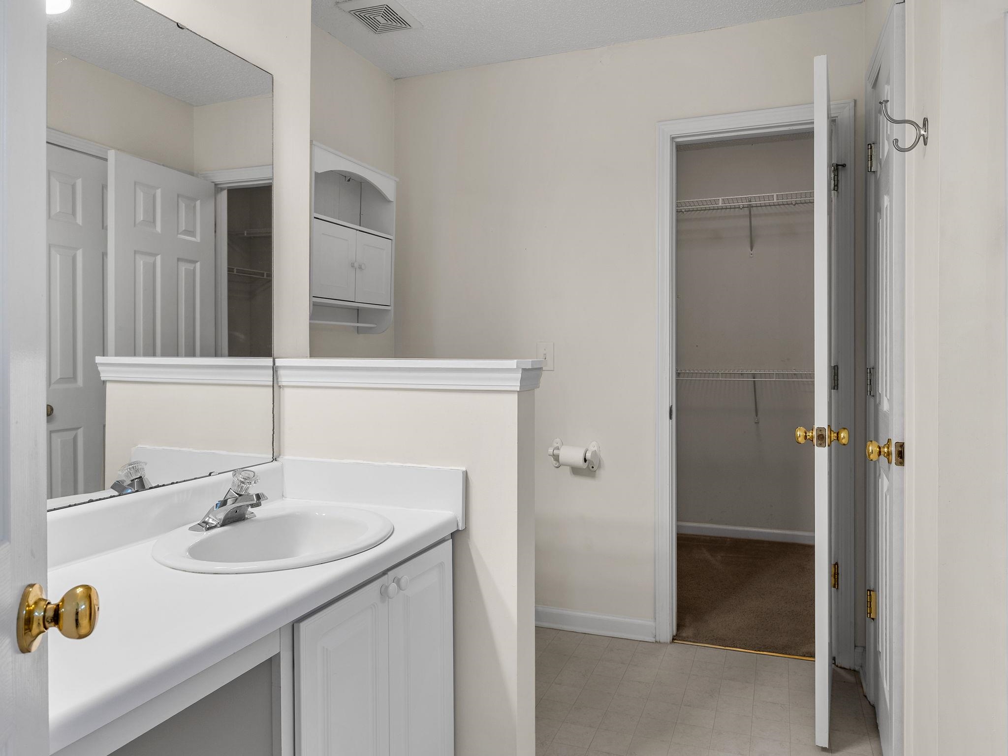 172 Lockland Drive Property Photo 24