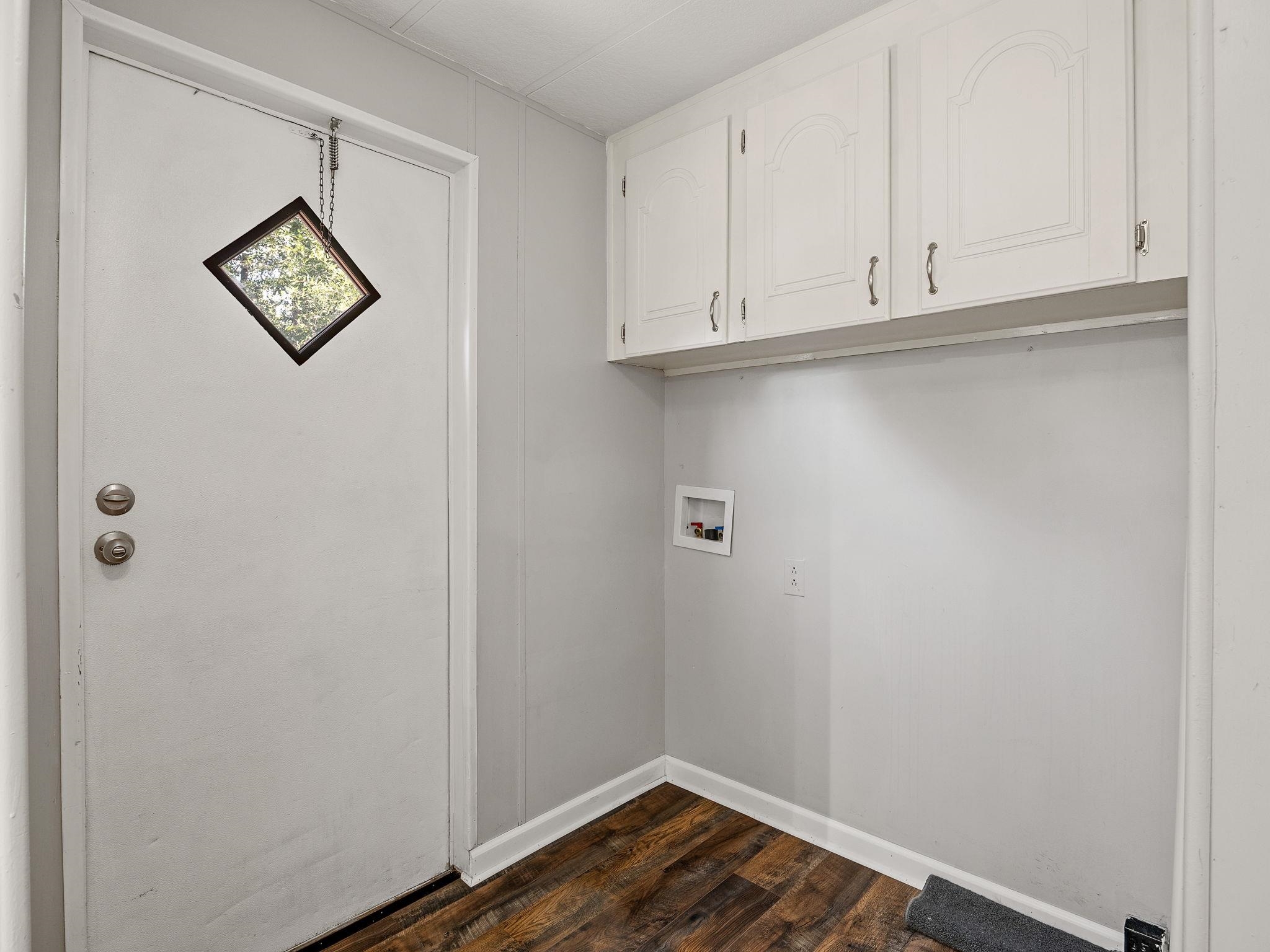 499 Murph Road Property Photo 15