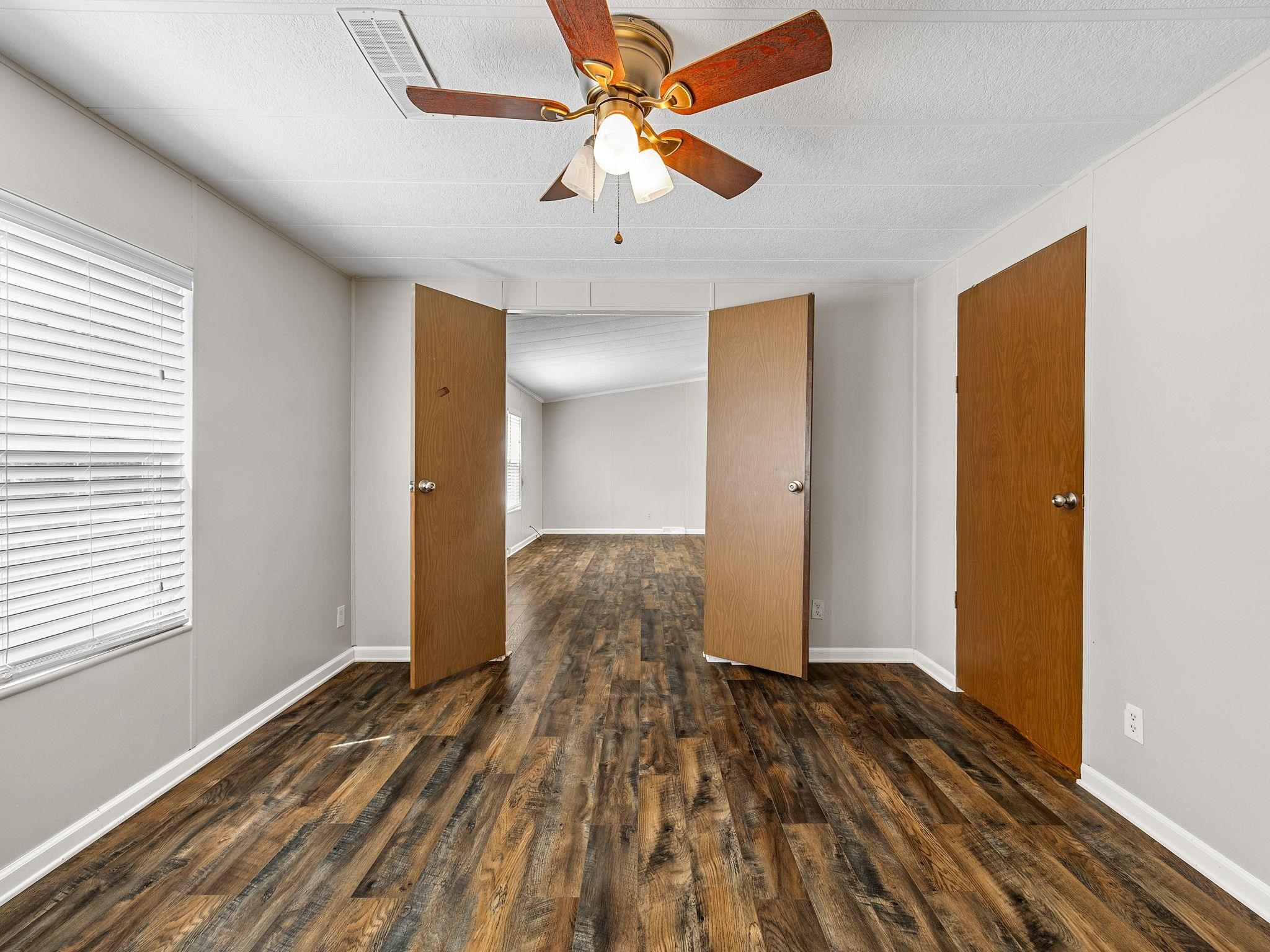 499 Murph Road Property Photo 18