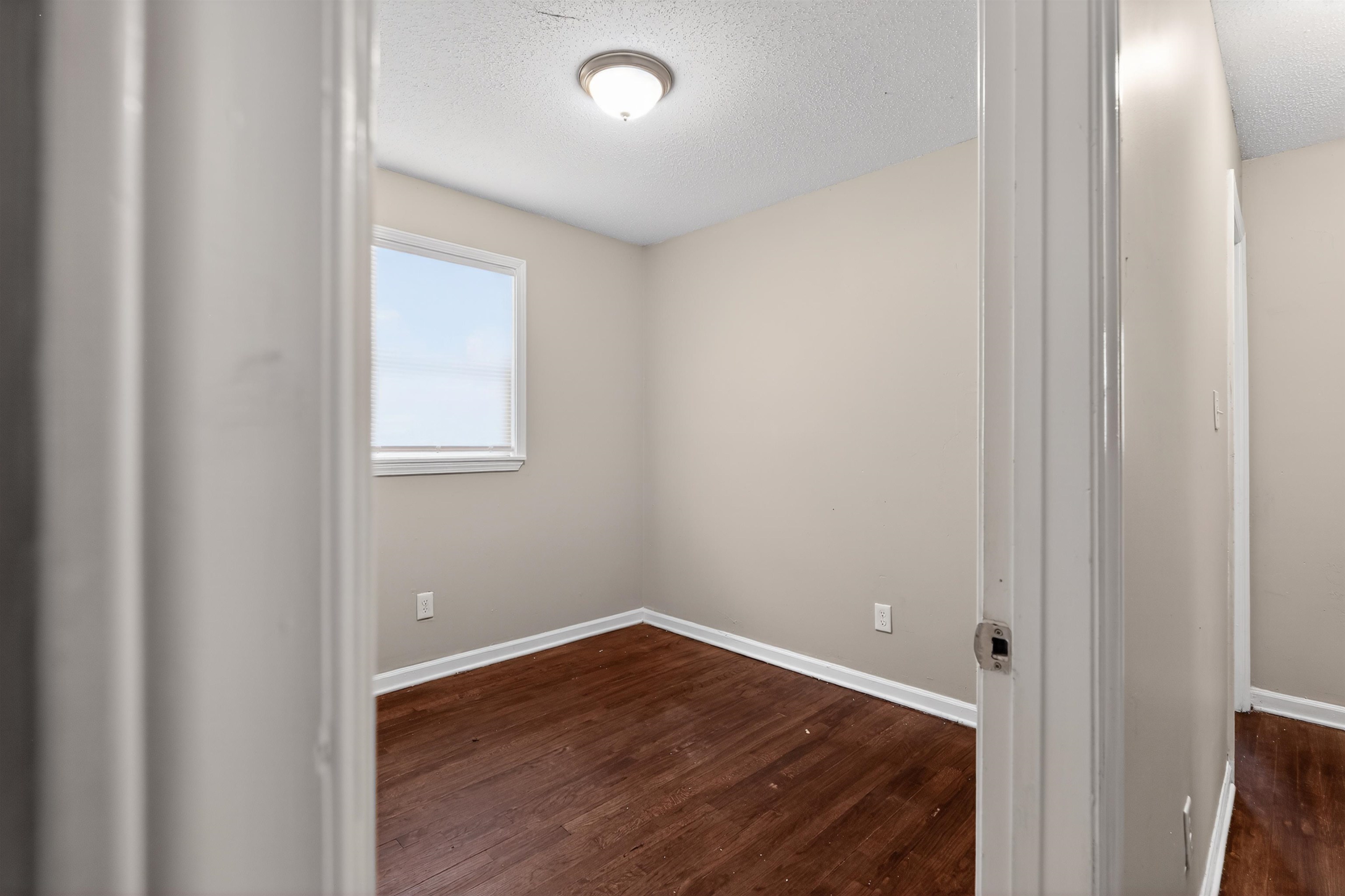 9 Delores Street Property Photo 16
