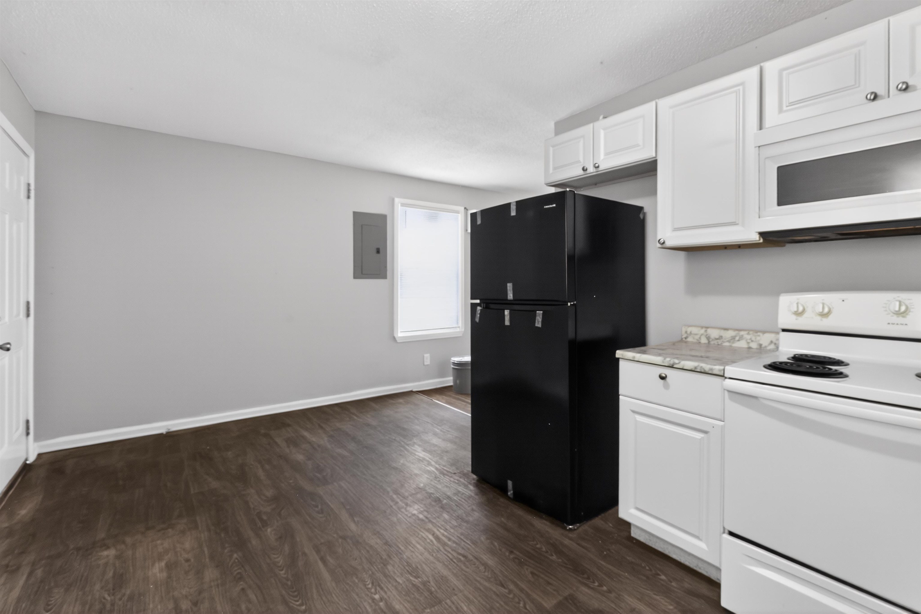 9 Delores Street Property Photo 21