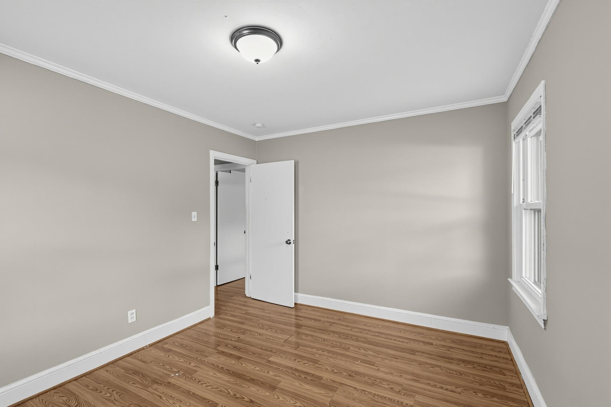 9 Delores Street Property Photo 27