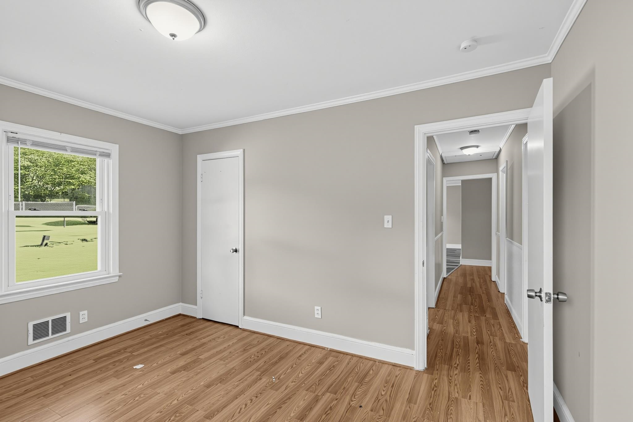 9 Delores Street Property Photo 28