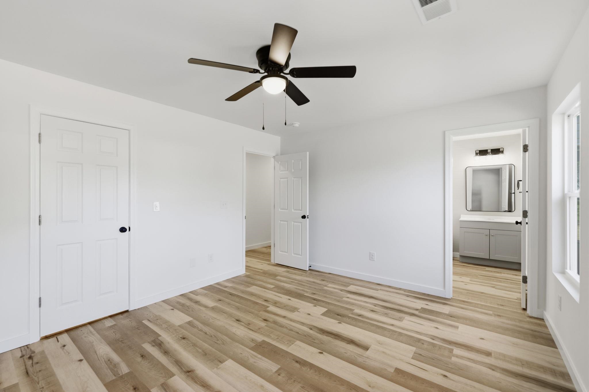 128 Wayland Street Property Photo 31