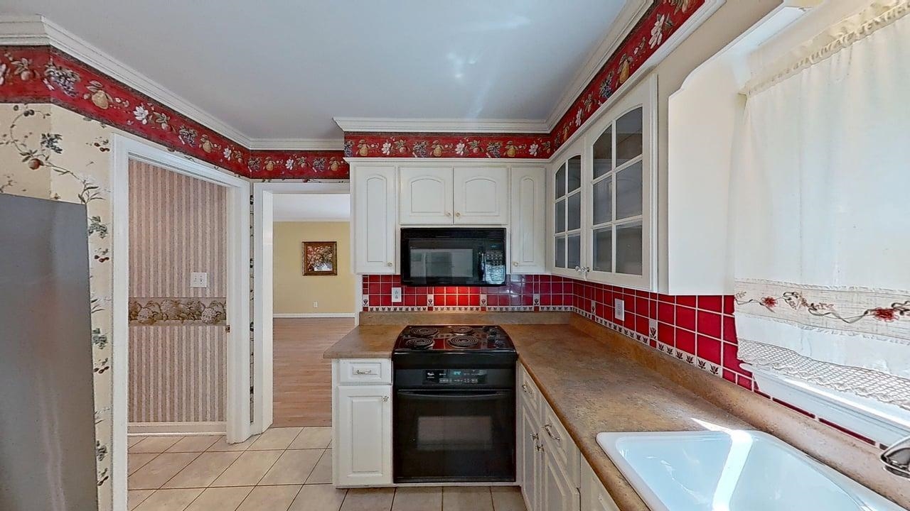 628 Perrin Drive Property Photo 9