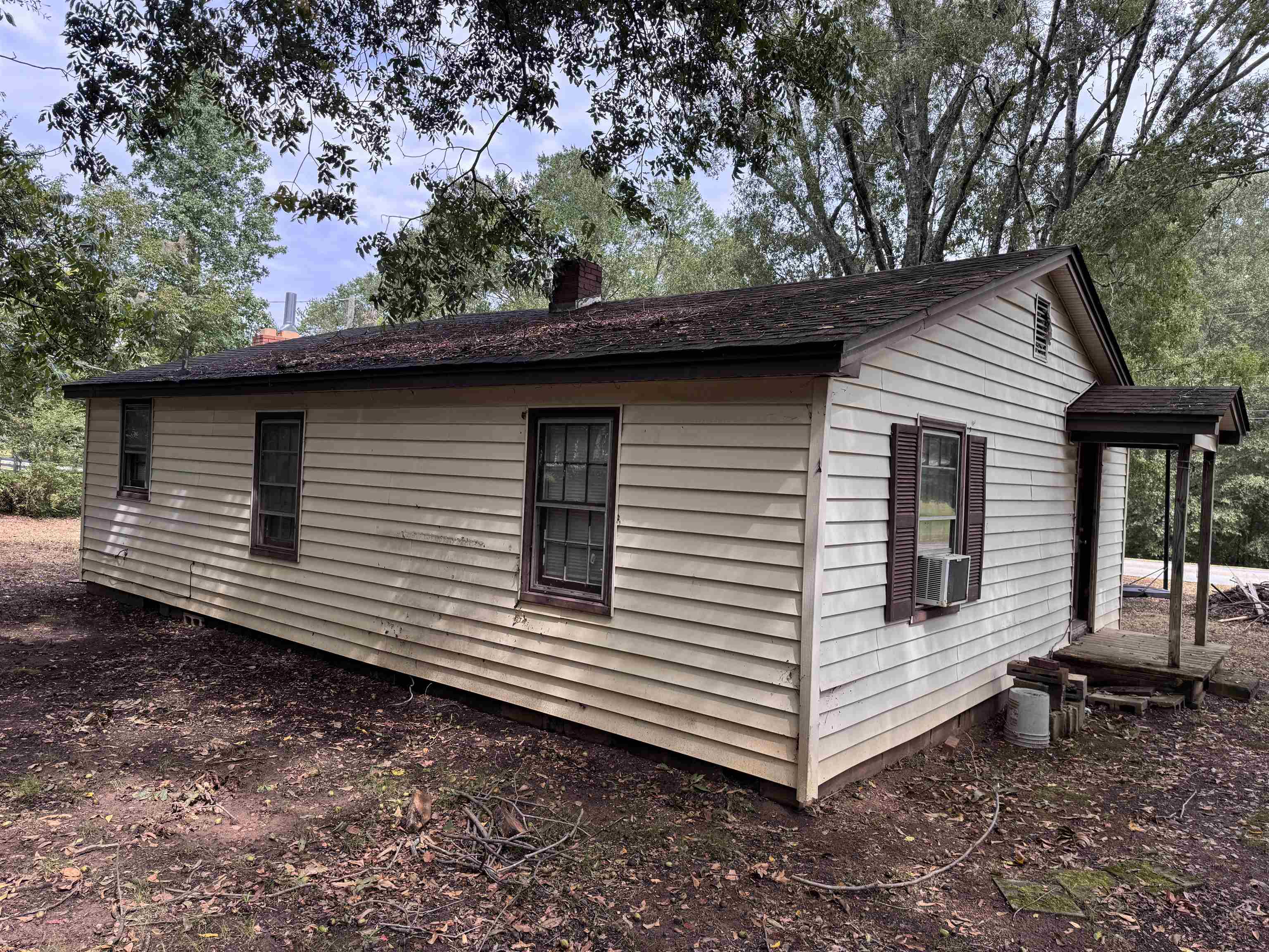 238 Cooper Bridge Road Property Photo 3