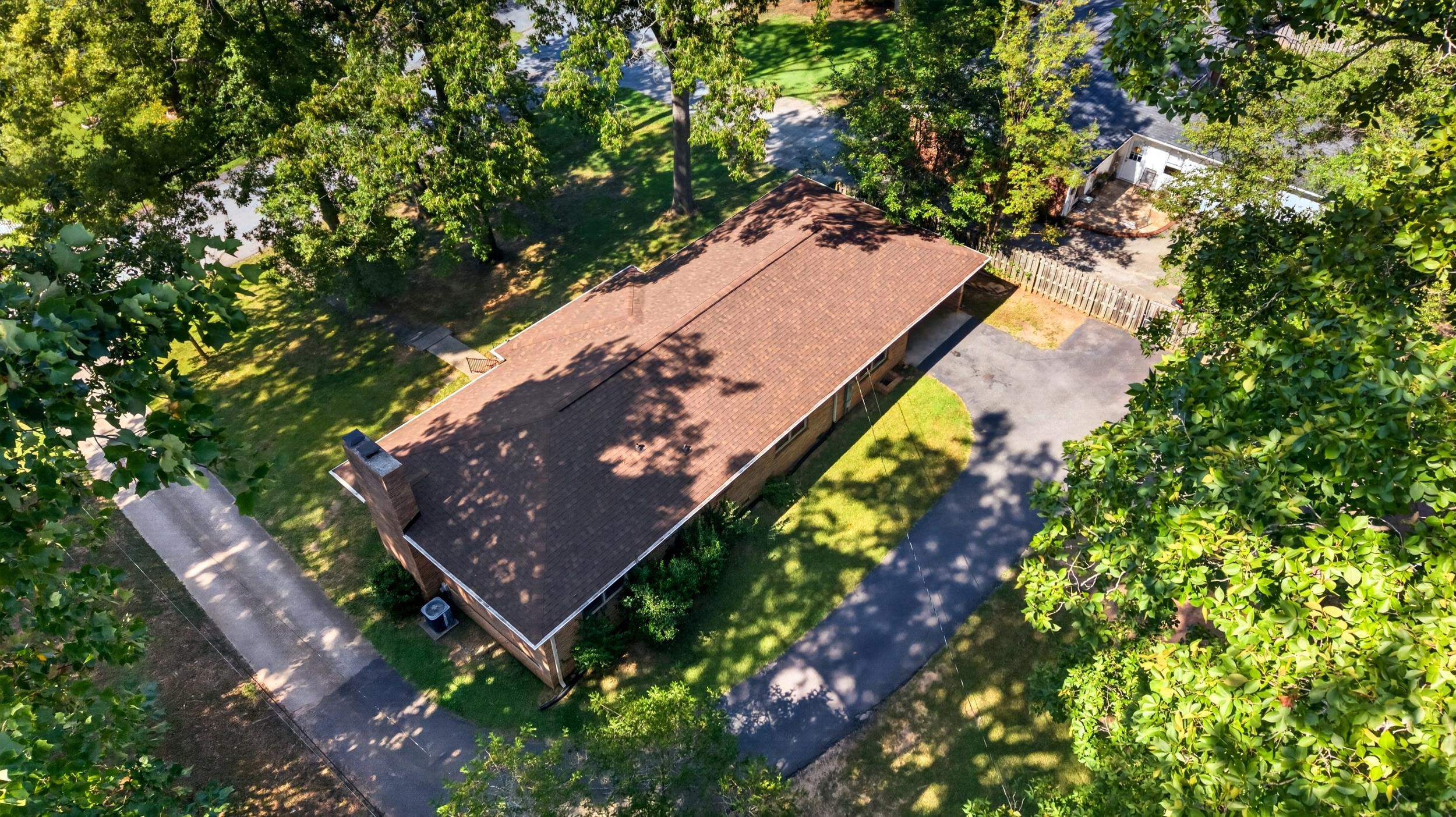 205 Lakewood Drive Property Photo 39