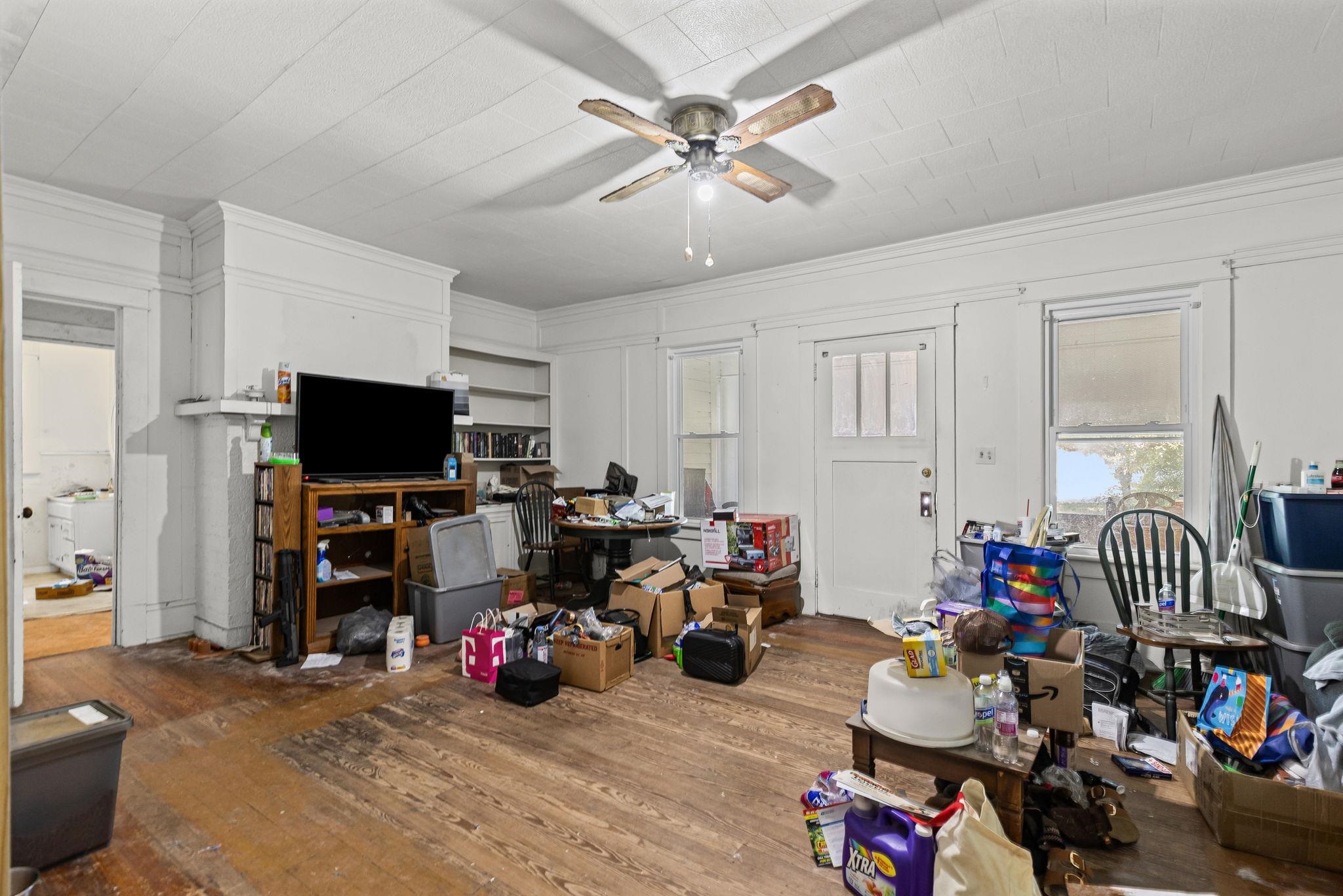3505 S Main Street Property Photo 8