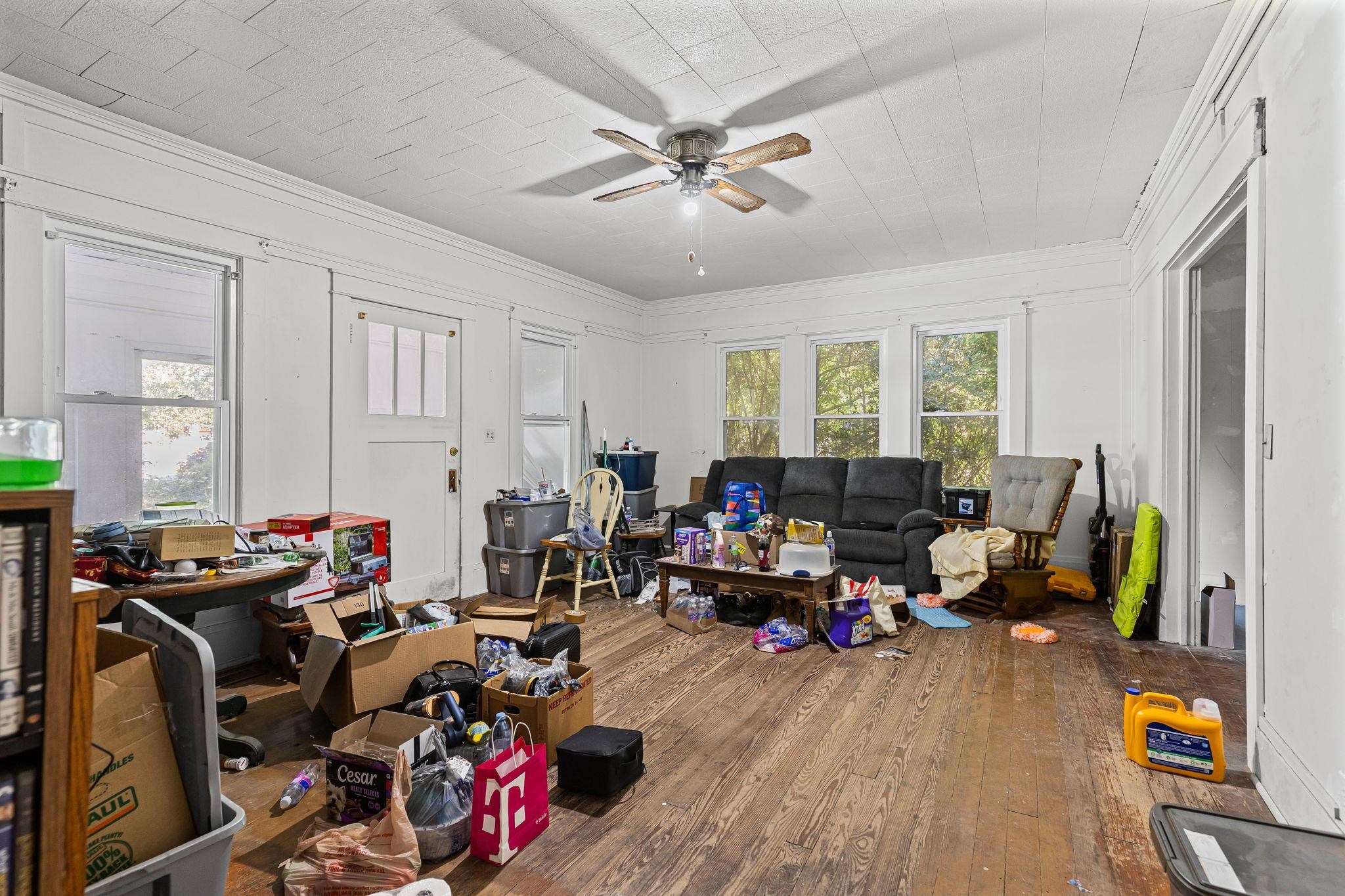 3505 S Main Street Property Photo 9
