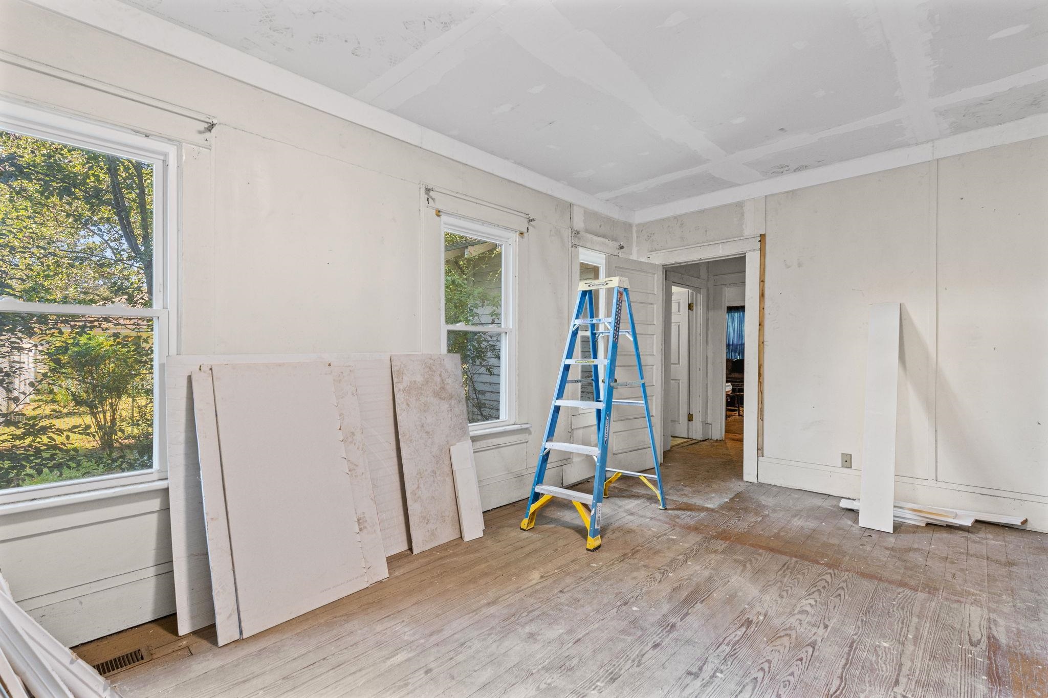 3505 S Main Street Property Photo 23
