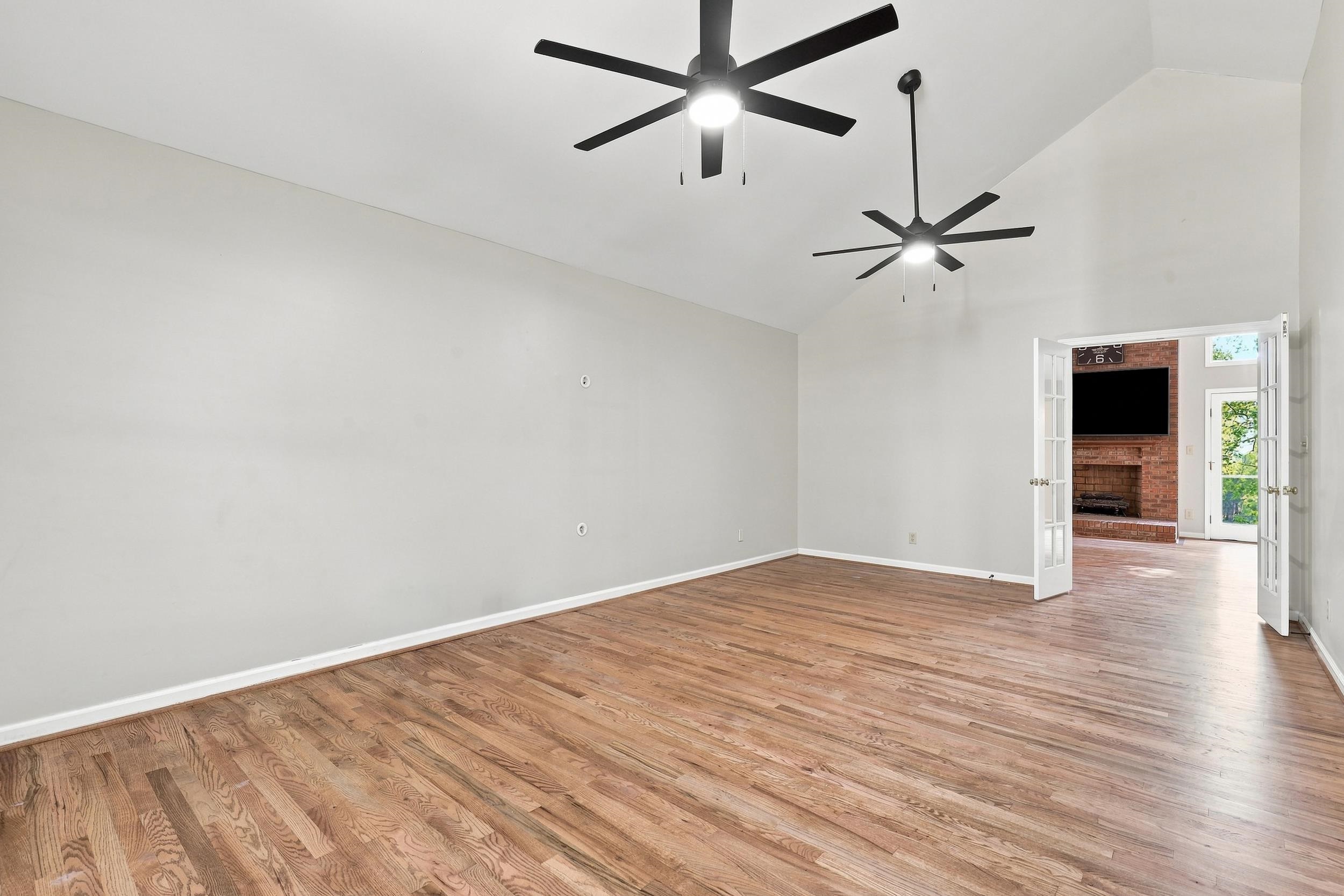 155 Waterford Drive Property Photo 18