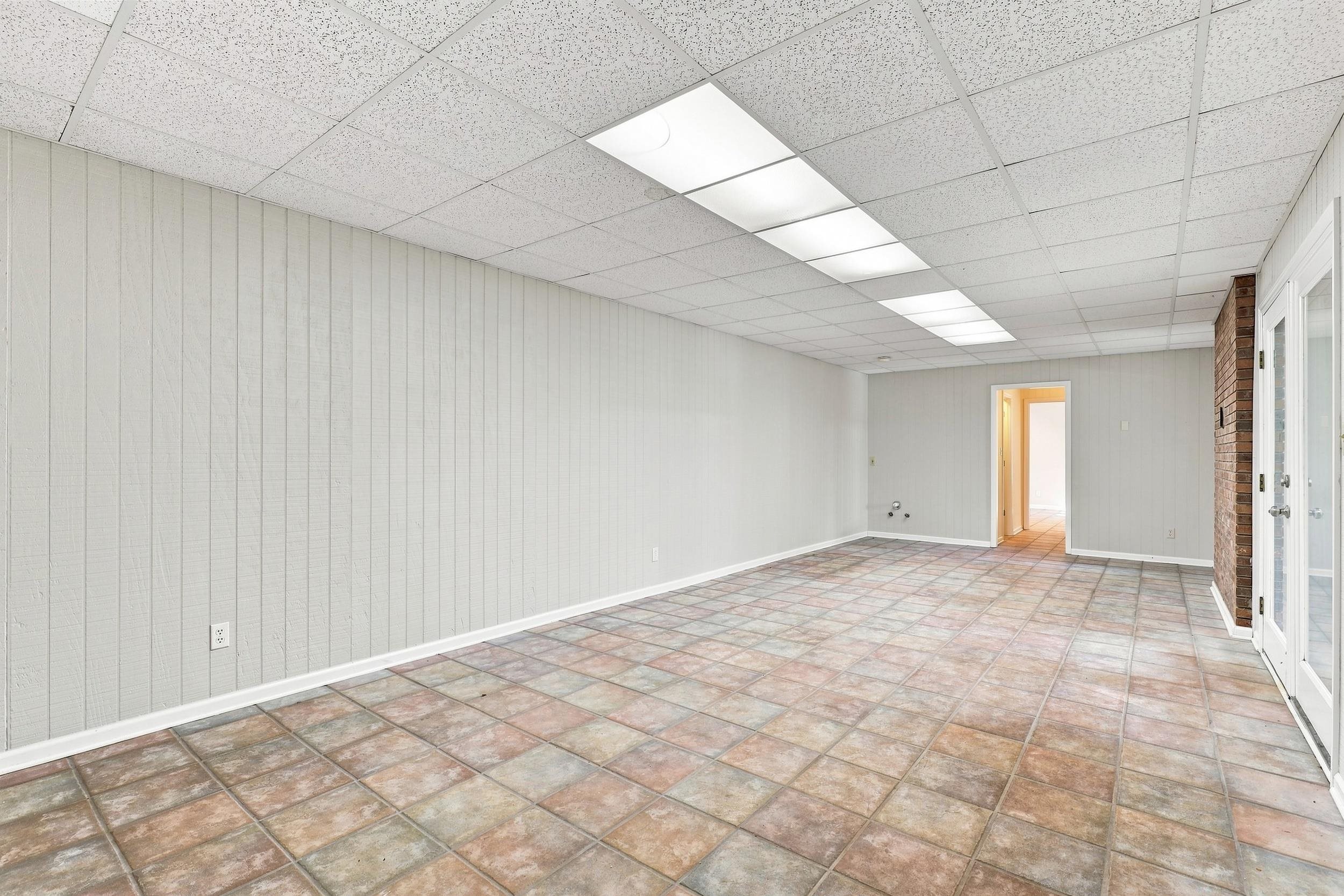 155 Waterford Drive Property Photo 32