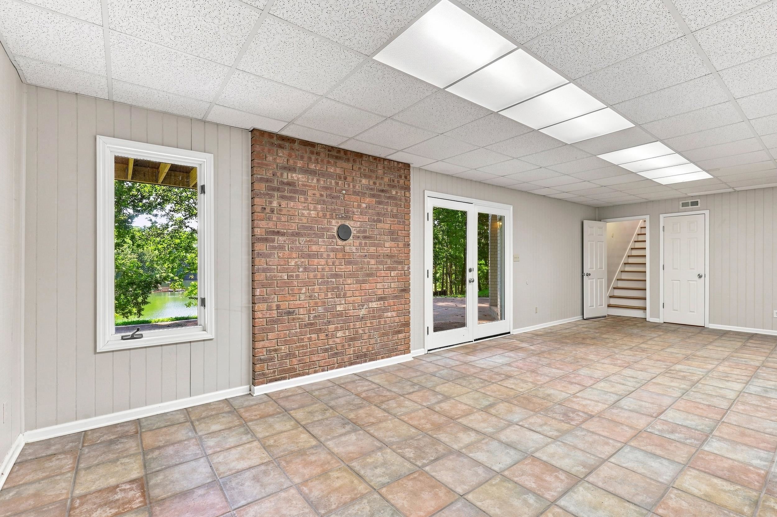155 Waterford Drive Property Photo 33