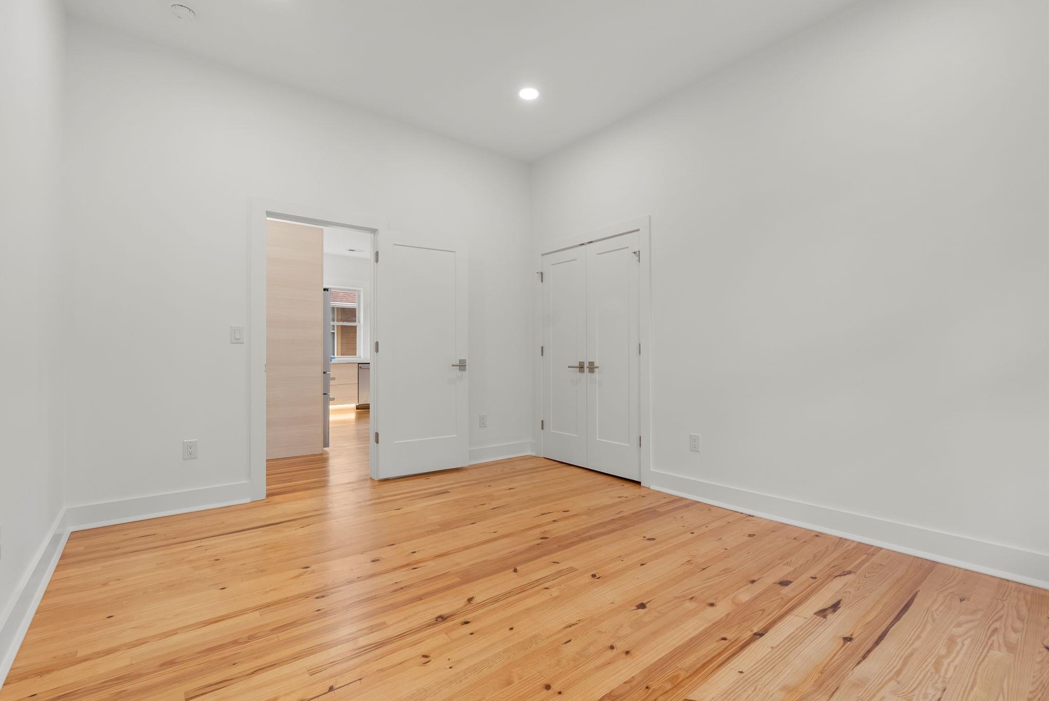 772 Glendalyn Ave Property Photo 22