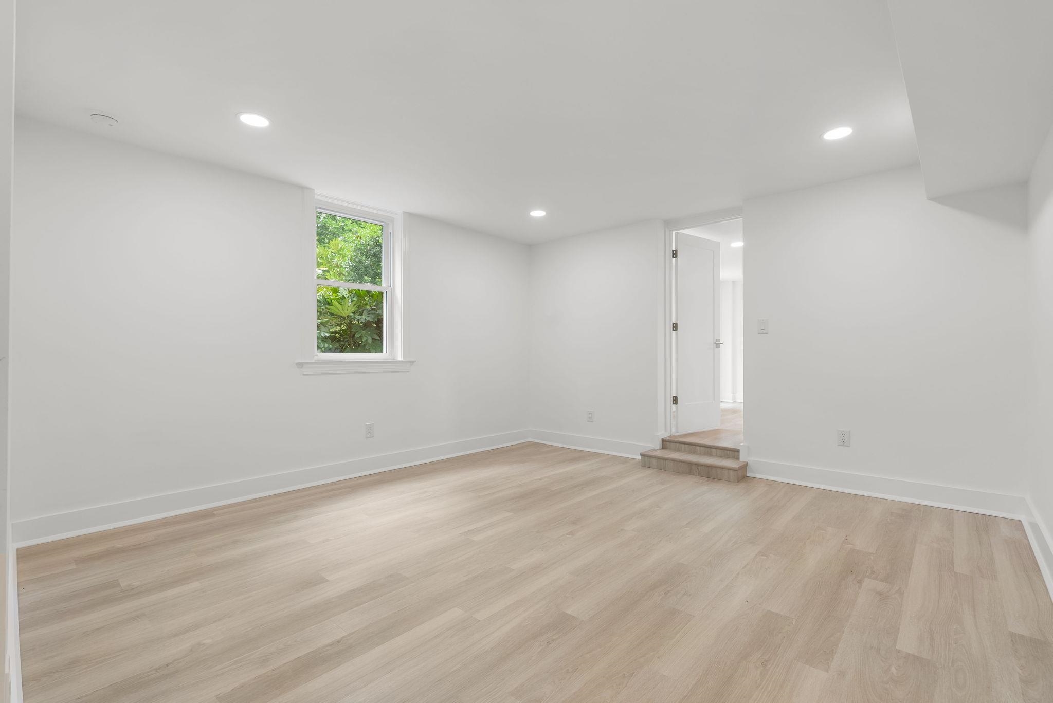 772 Glendalyn Ave Property Photo 36
