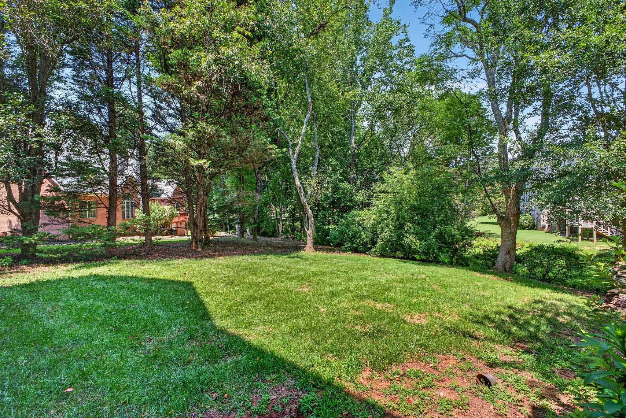 519 Live Oak Court Property Photo 34
