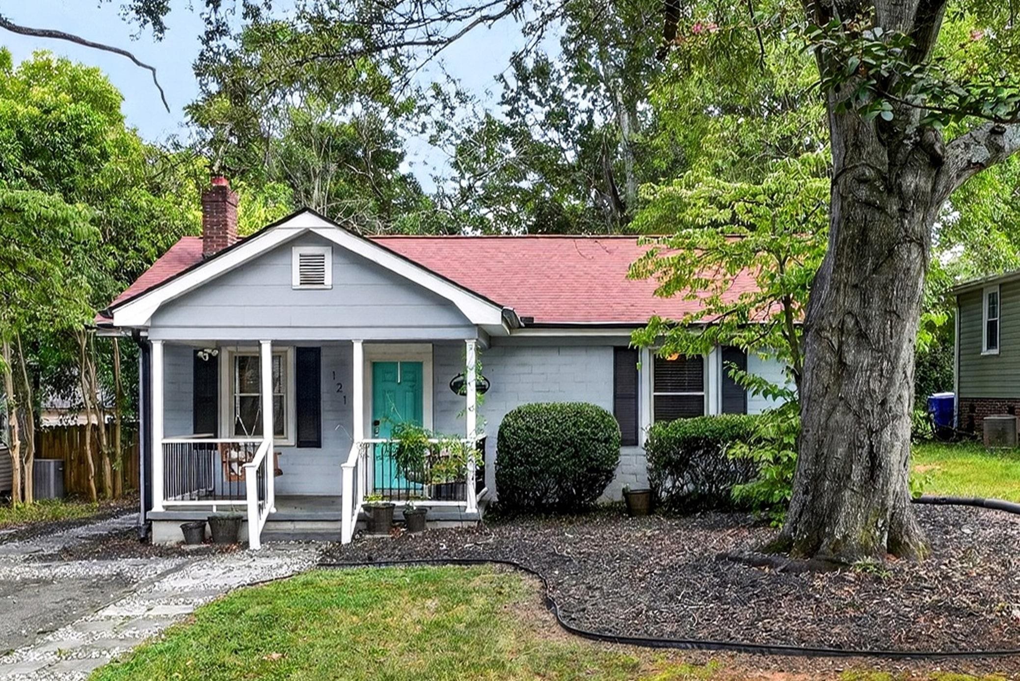 121 Bleckley Avenue Property Photo 1