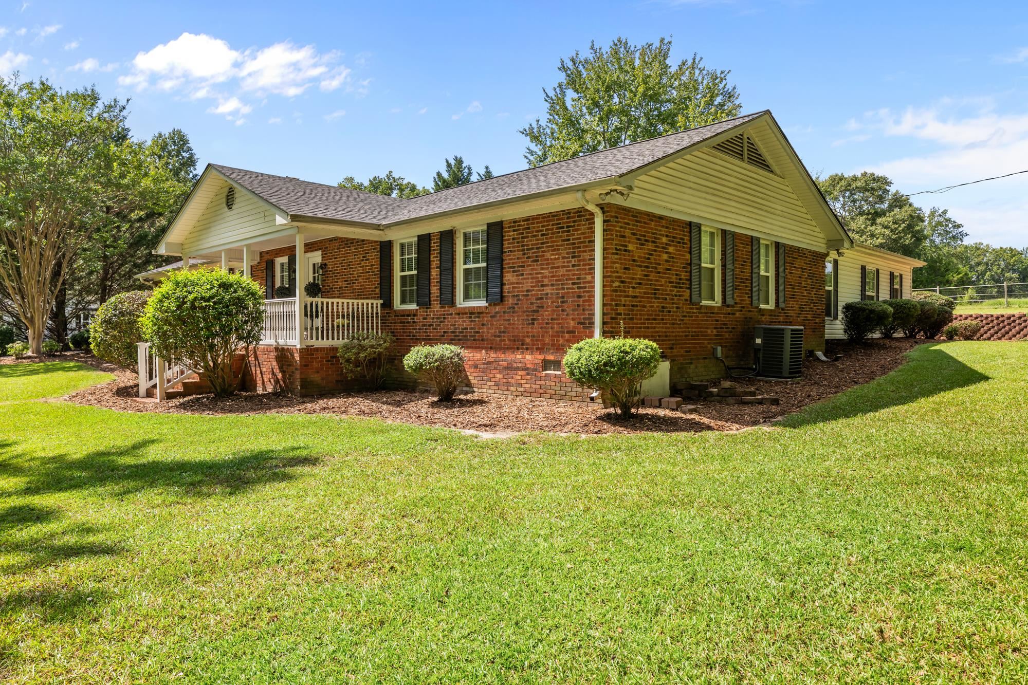 1242 John Dodd Road Property Photo 7
