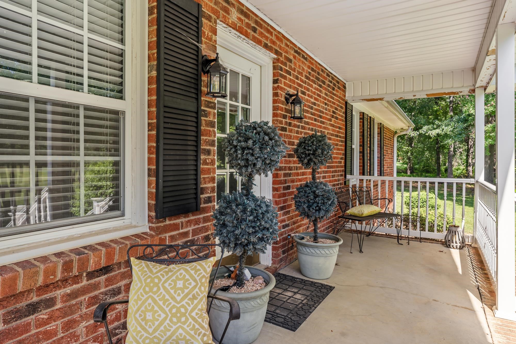 1242 John Dodd Road Property Photo 10